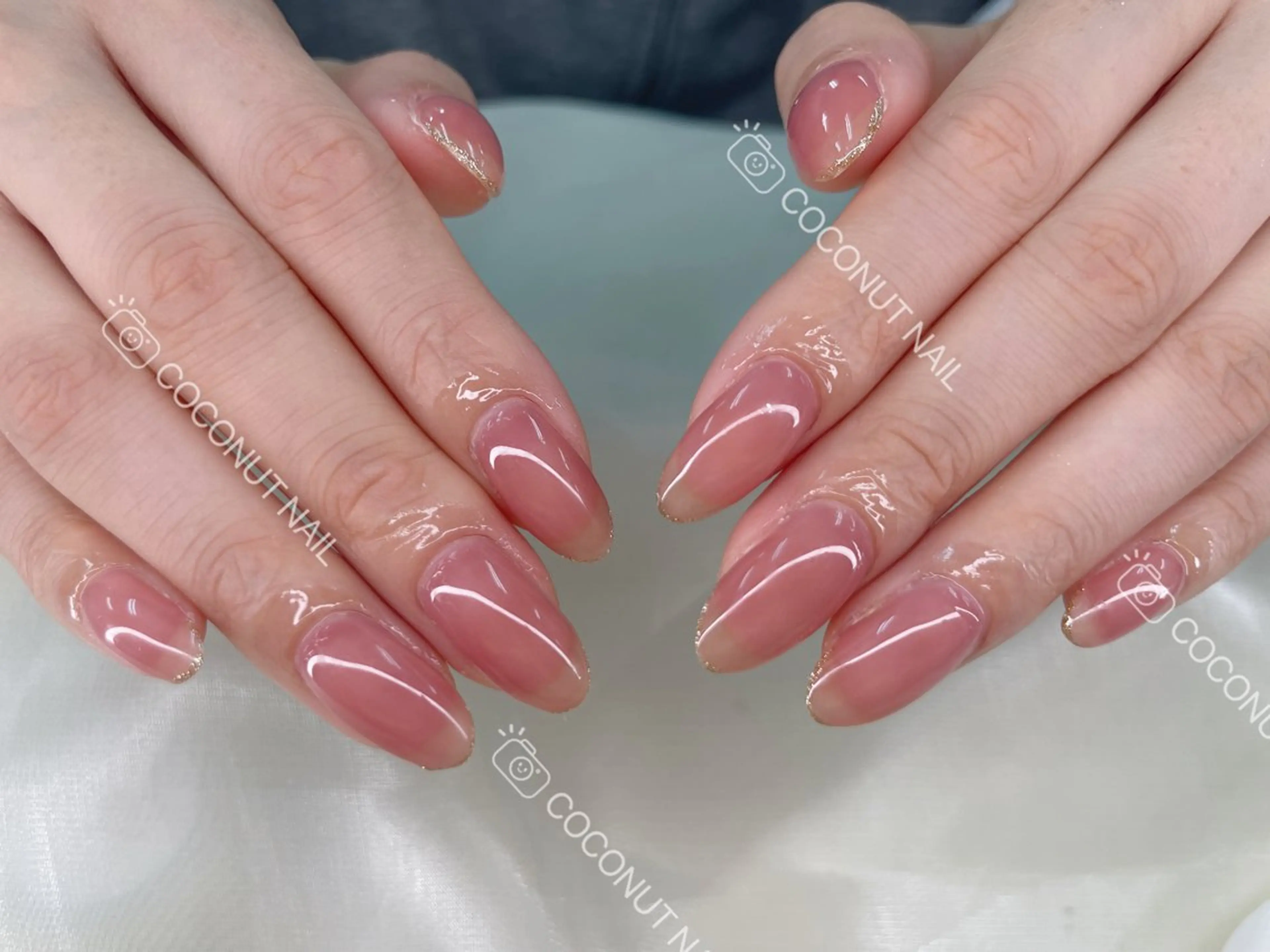 ネイル ハンドネイル 神田 ココナッツのネイルデザイン
