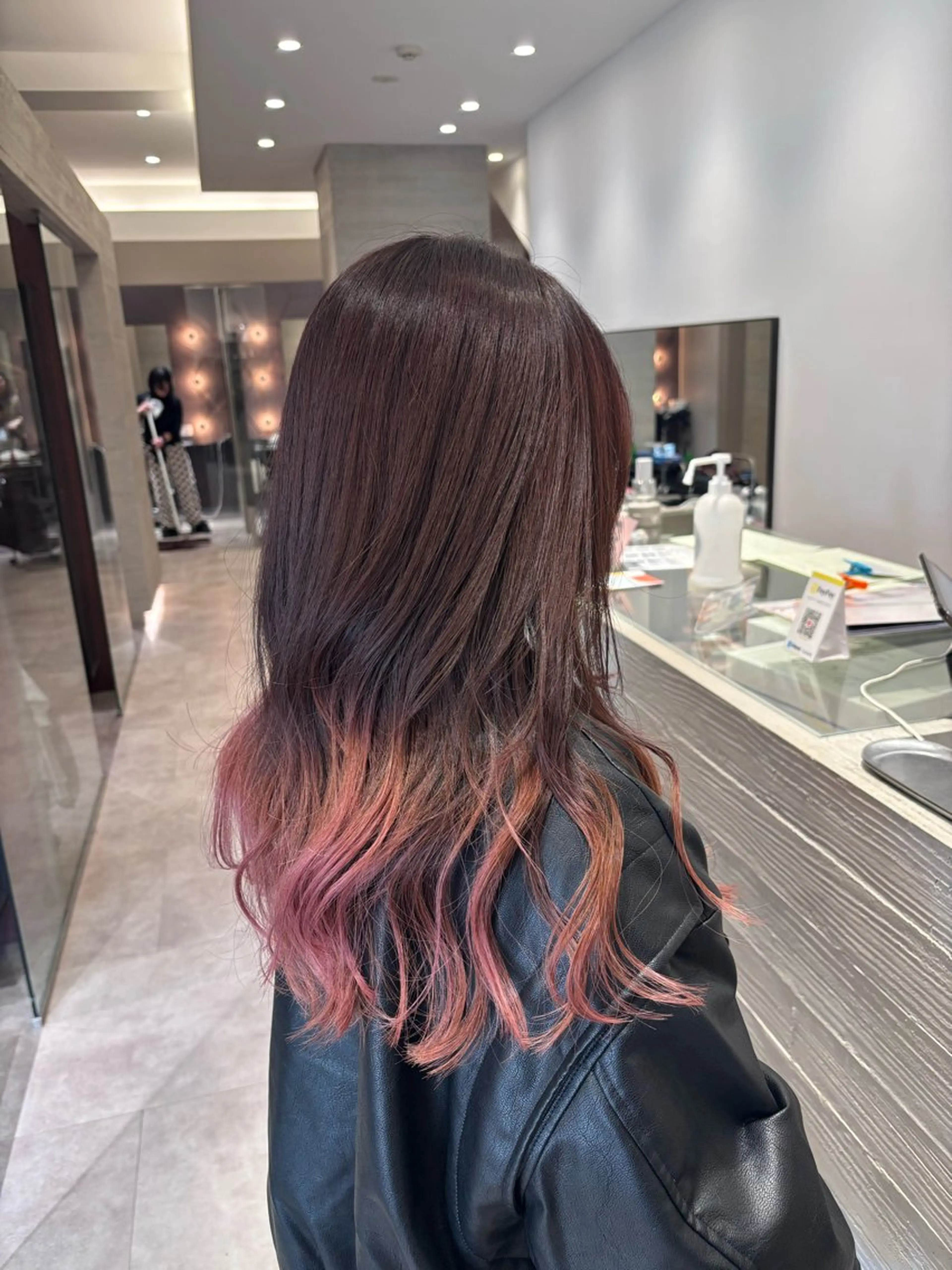 ロング NEST by chord （ネストバイコード）所属・🤍tomoka 🤍のヘアスタイル