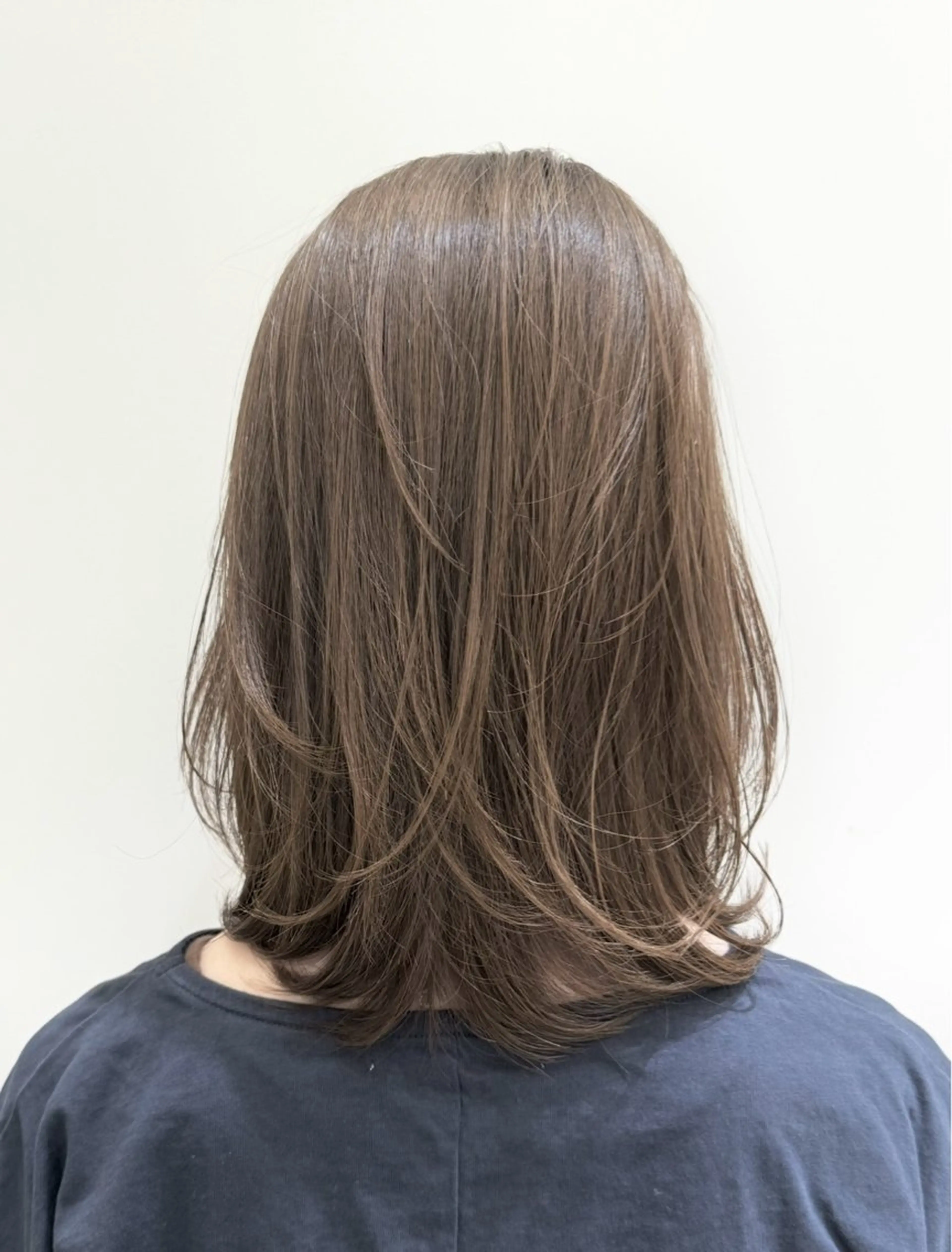 ミディアム 似合わせカット カット 西宮ガーデンズ k-two土田陸登のヘアスタイル