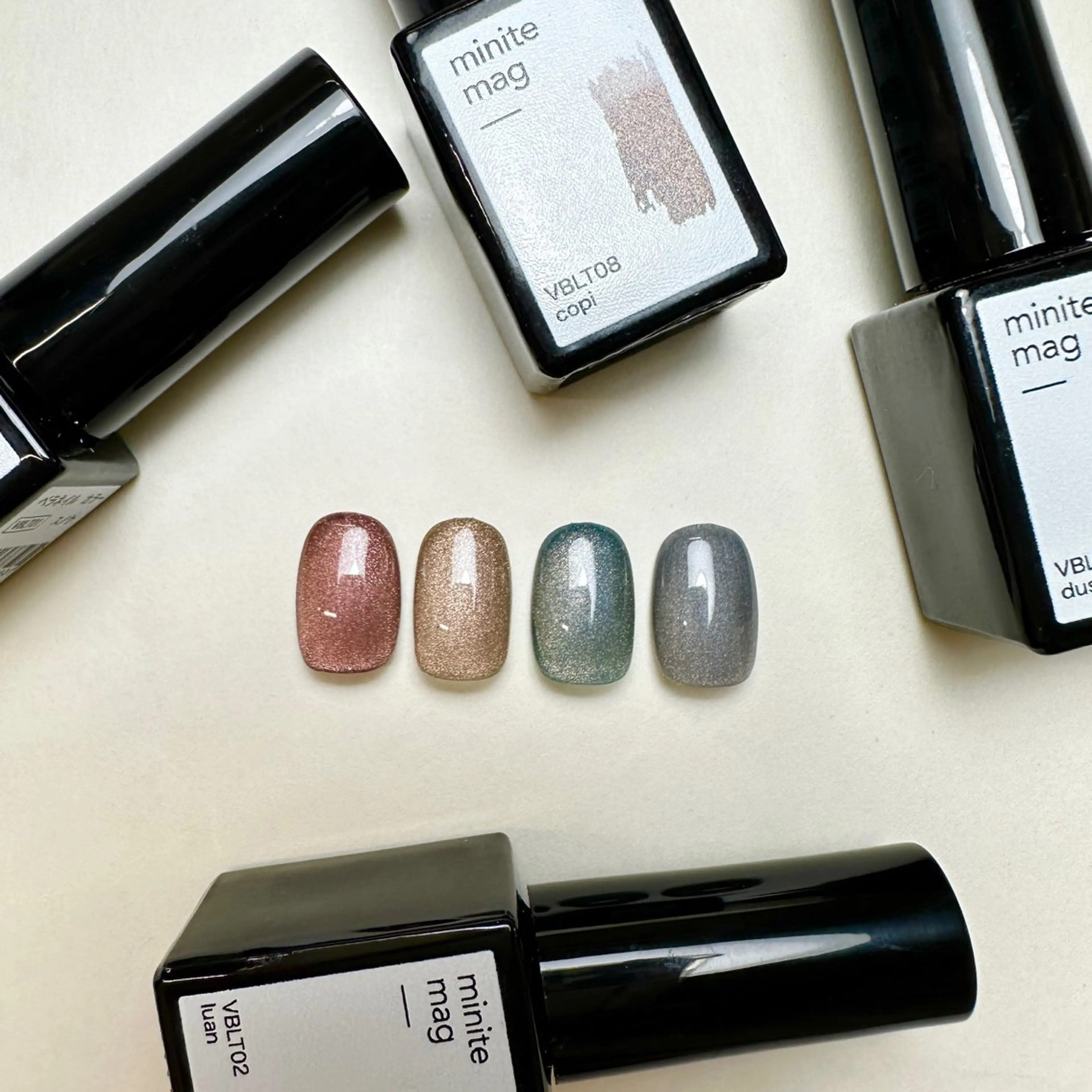 ネイル salon mowa所属・mowa 🌿‬ kanaのネイルデザイン