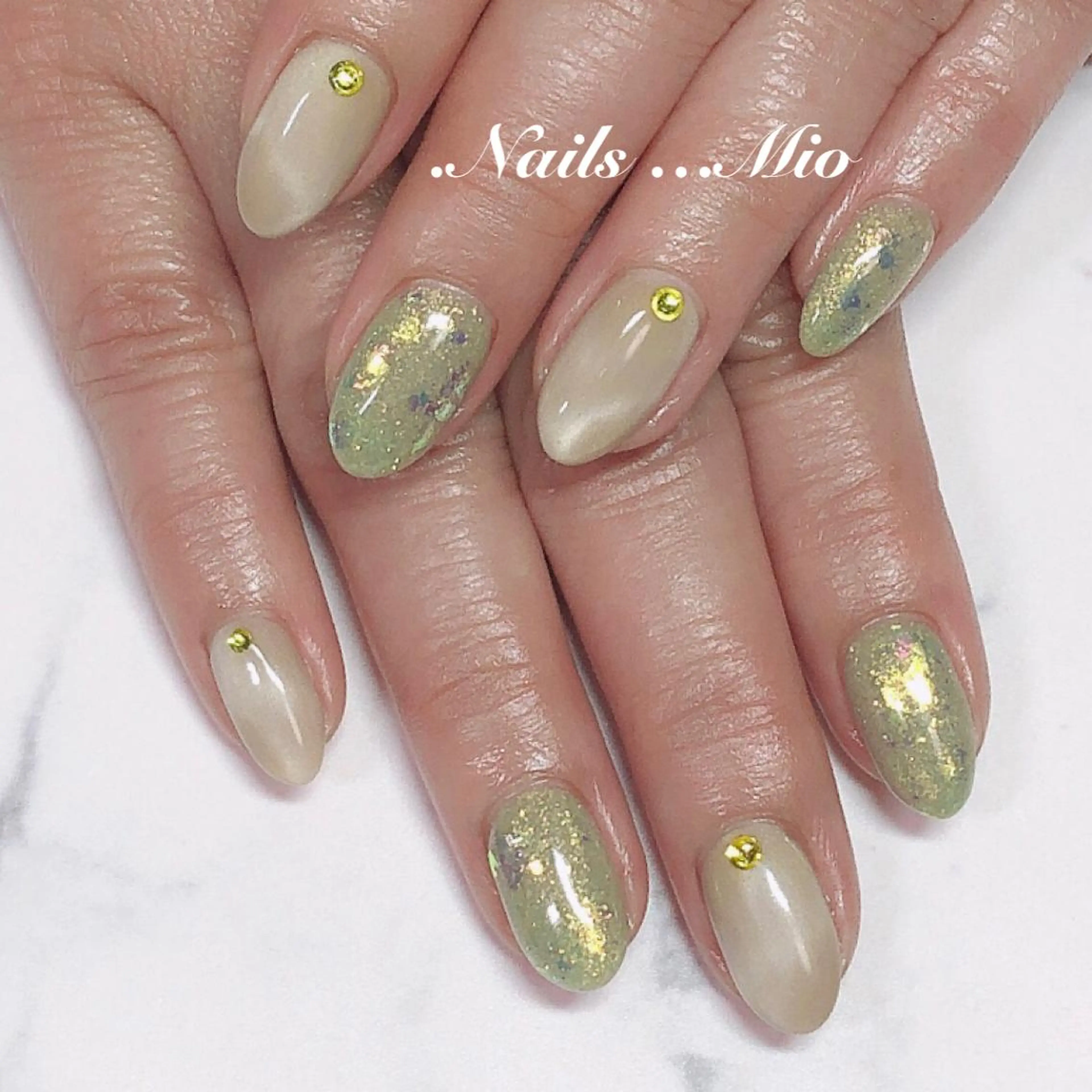 ネイル .Nails Mio 赤羽西ネイルサロンのネイルデザイン