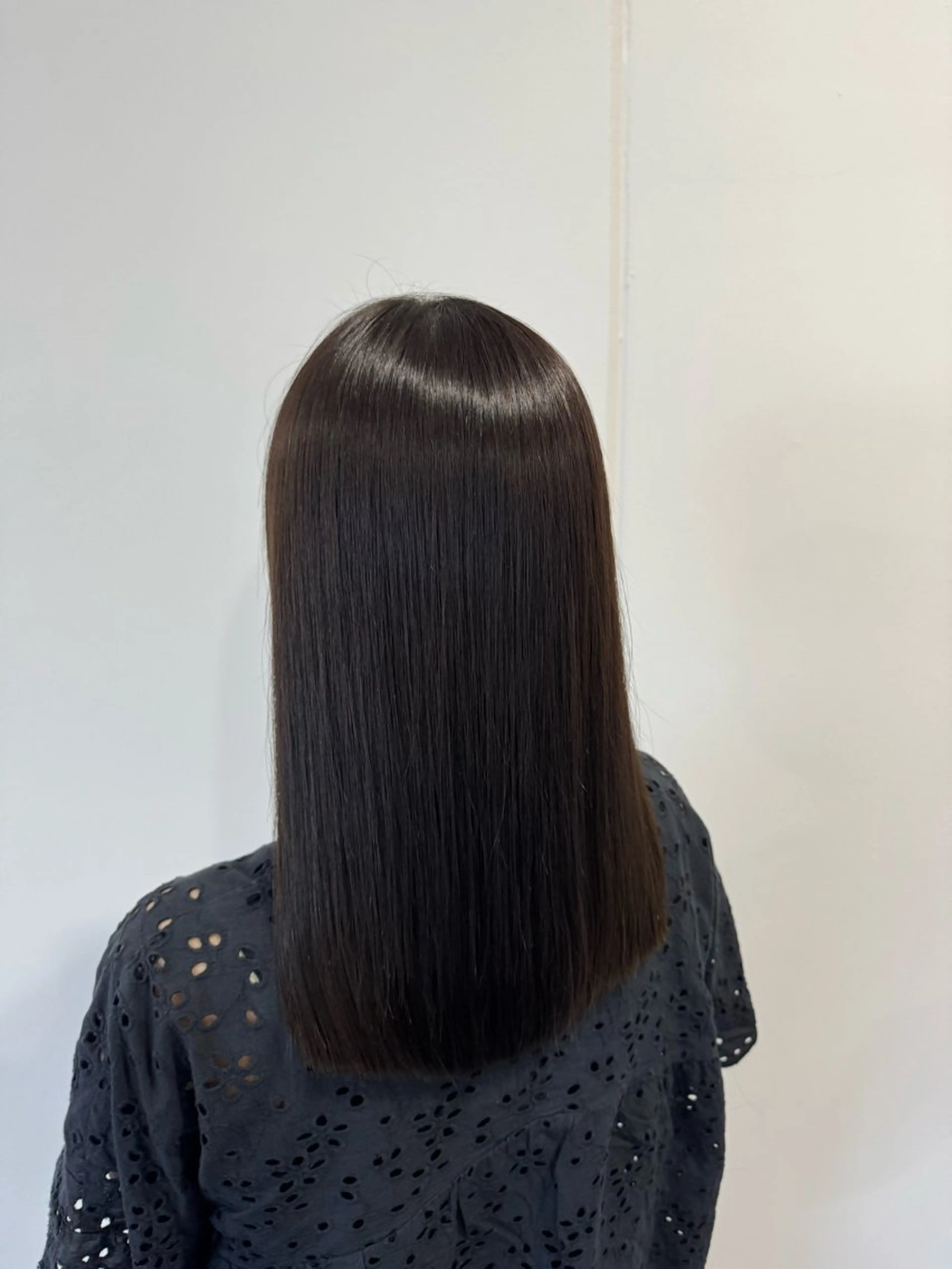 ミディアム 美髪矯正🌟 Ichiha🐨のヘアスタイル