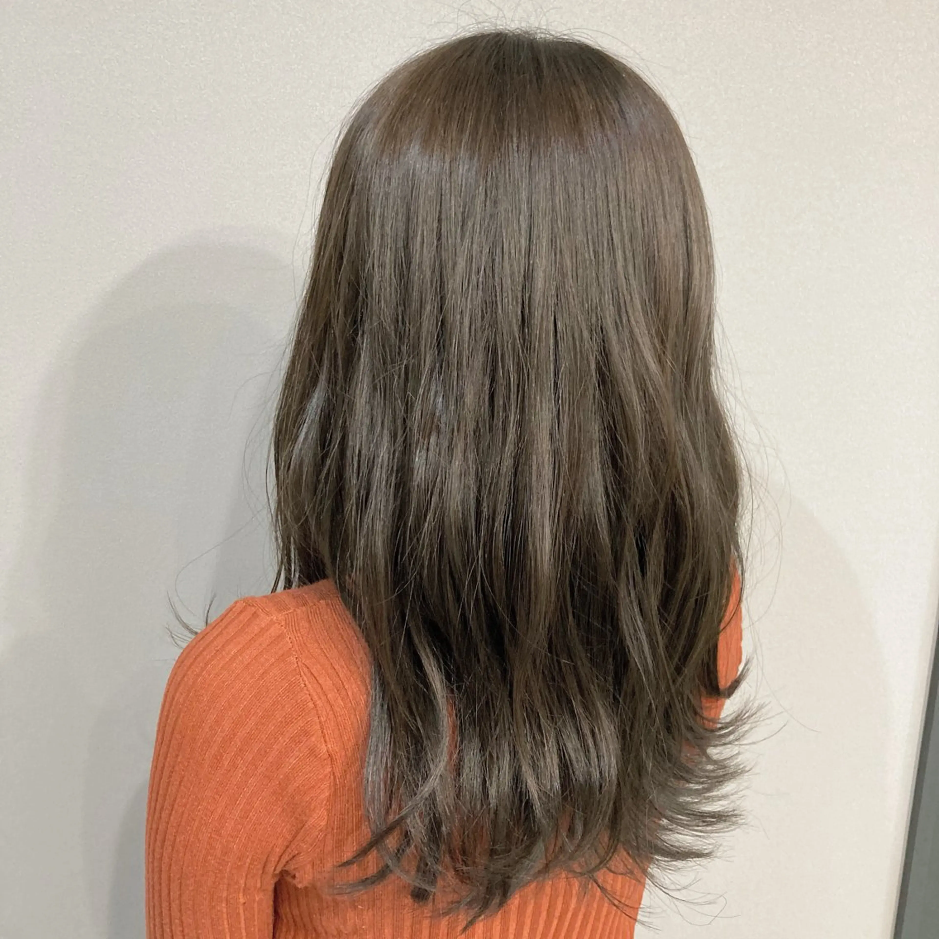 ロング アッシュ 町田/透け感/透明感 Shibuのヘアスタイル