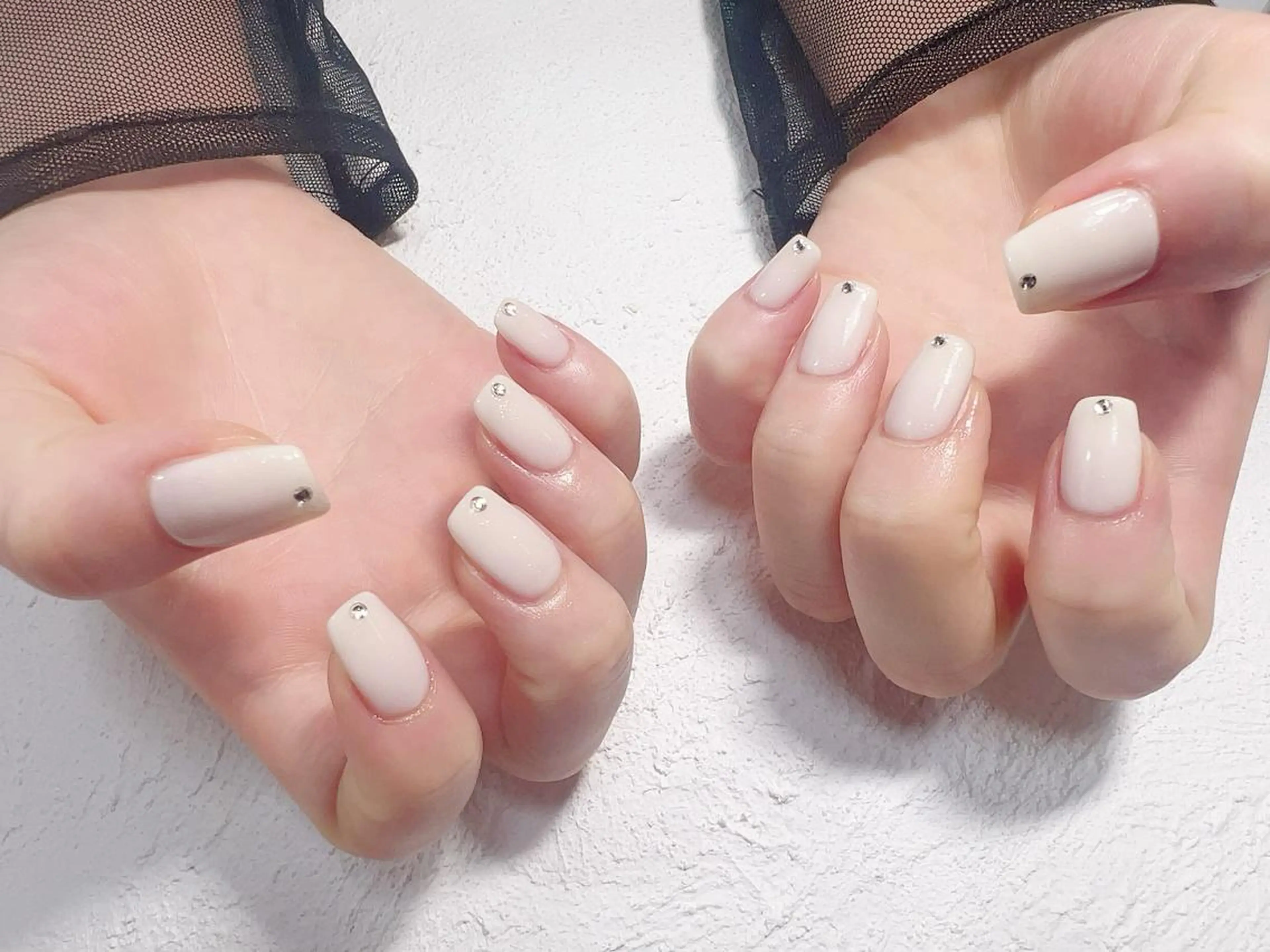 ネイル ジェルネイル Regaro i.sのネイルデザイン