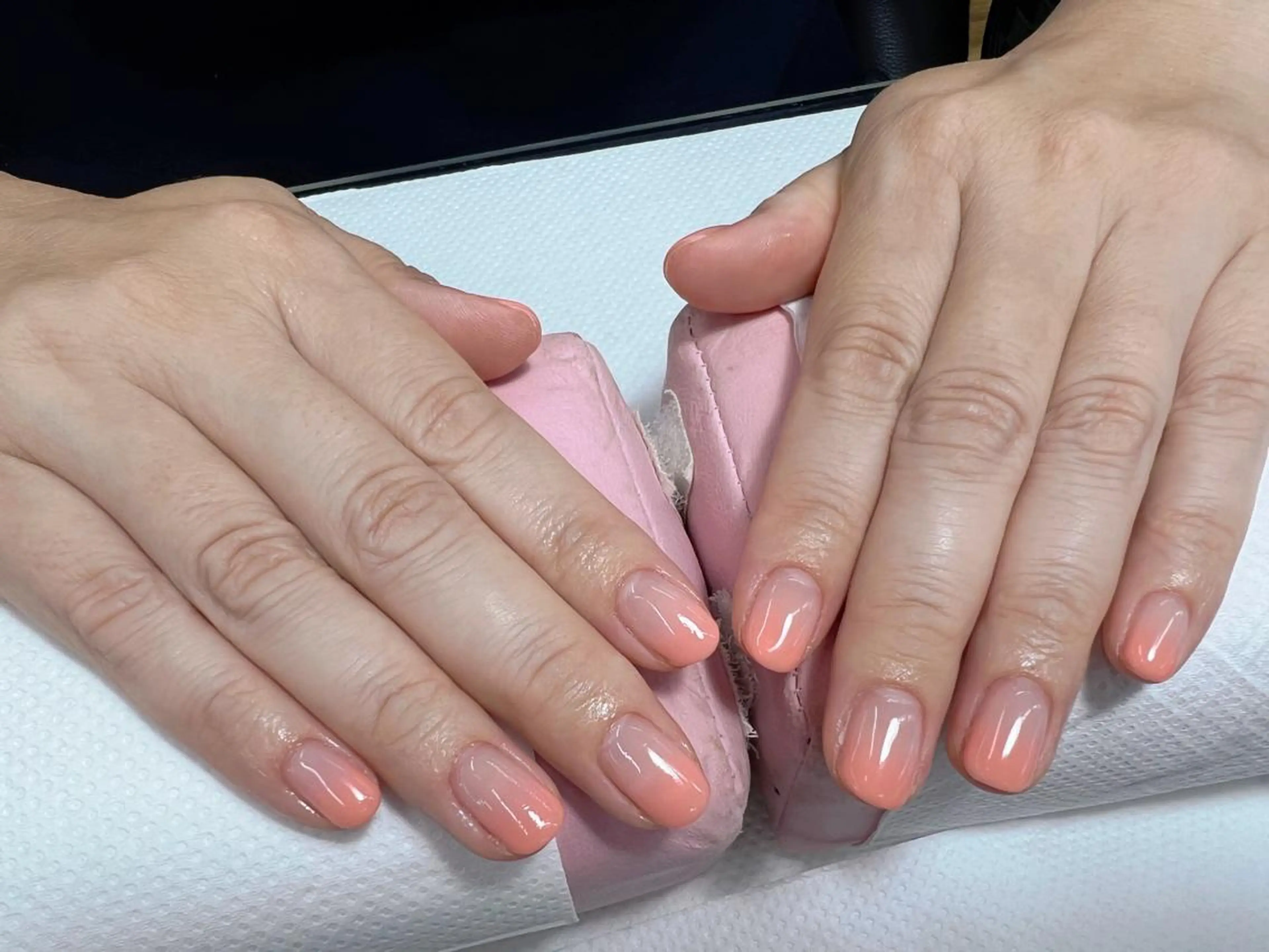 ネイル グラデーション ピンク 【MAXKELLY】 Shiotaのネイルデザイン