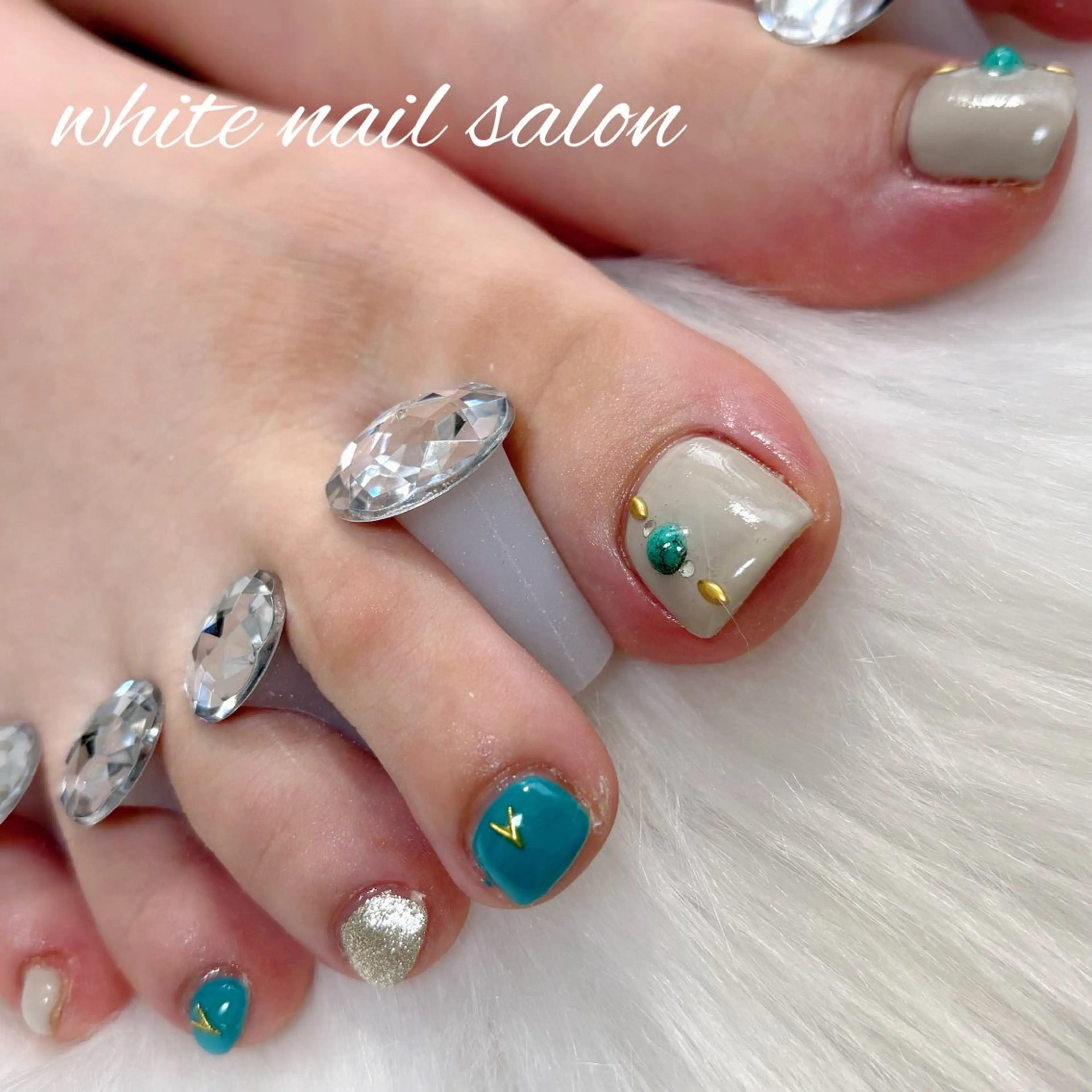 ネイル フットネイル フットネイル white nail salonのネイルデザイン