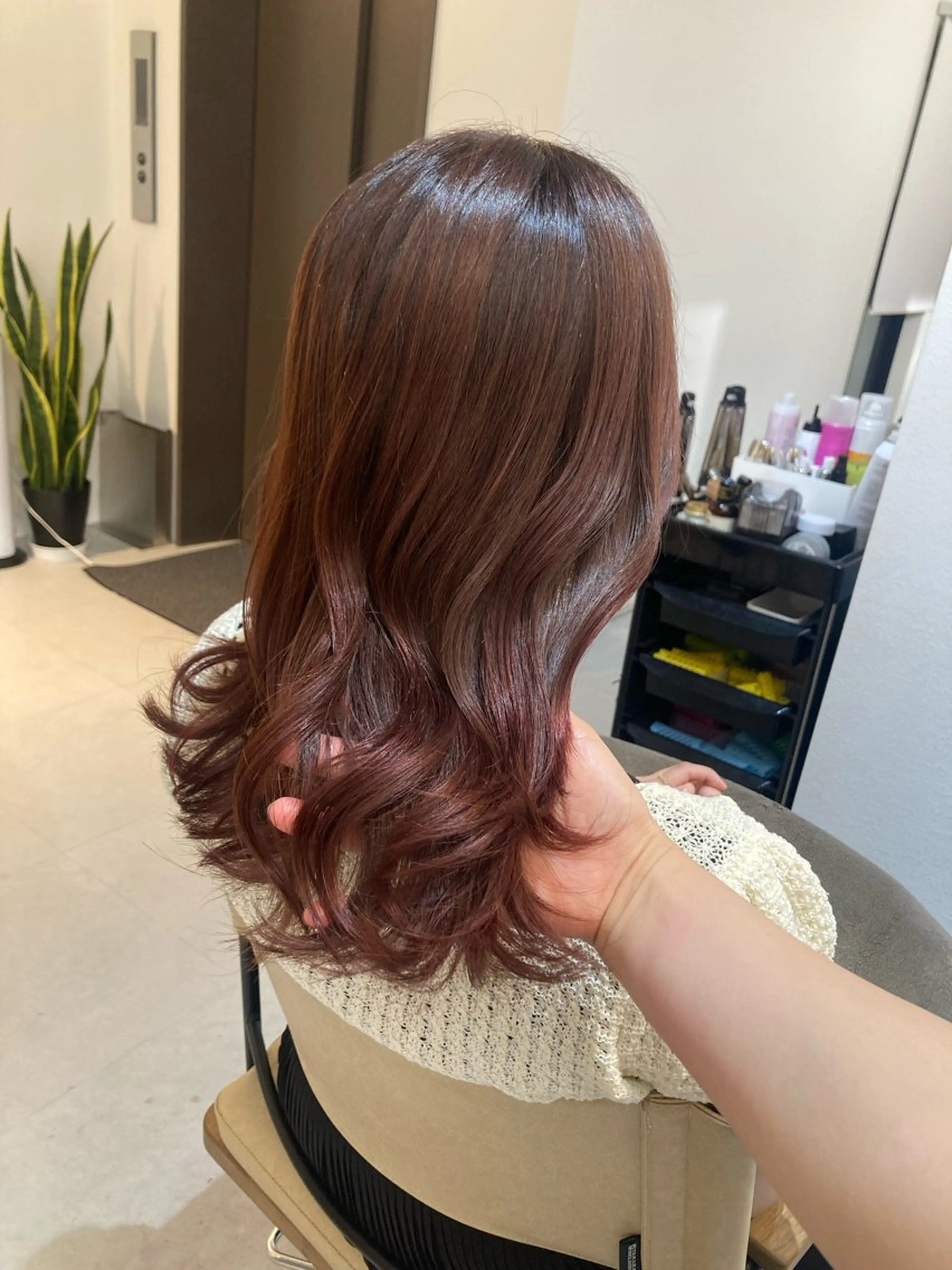 セミロング カット ヘアカラー トリートメント ✨色持ちの良い艶 カラー✨蟹江真世のヘアスタイル