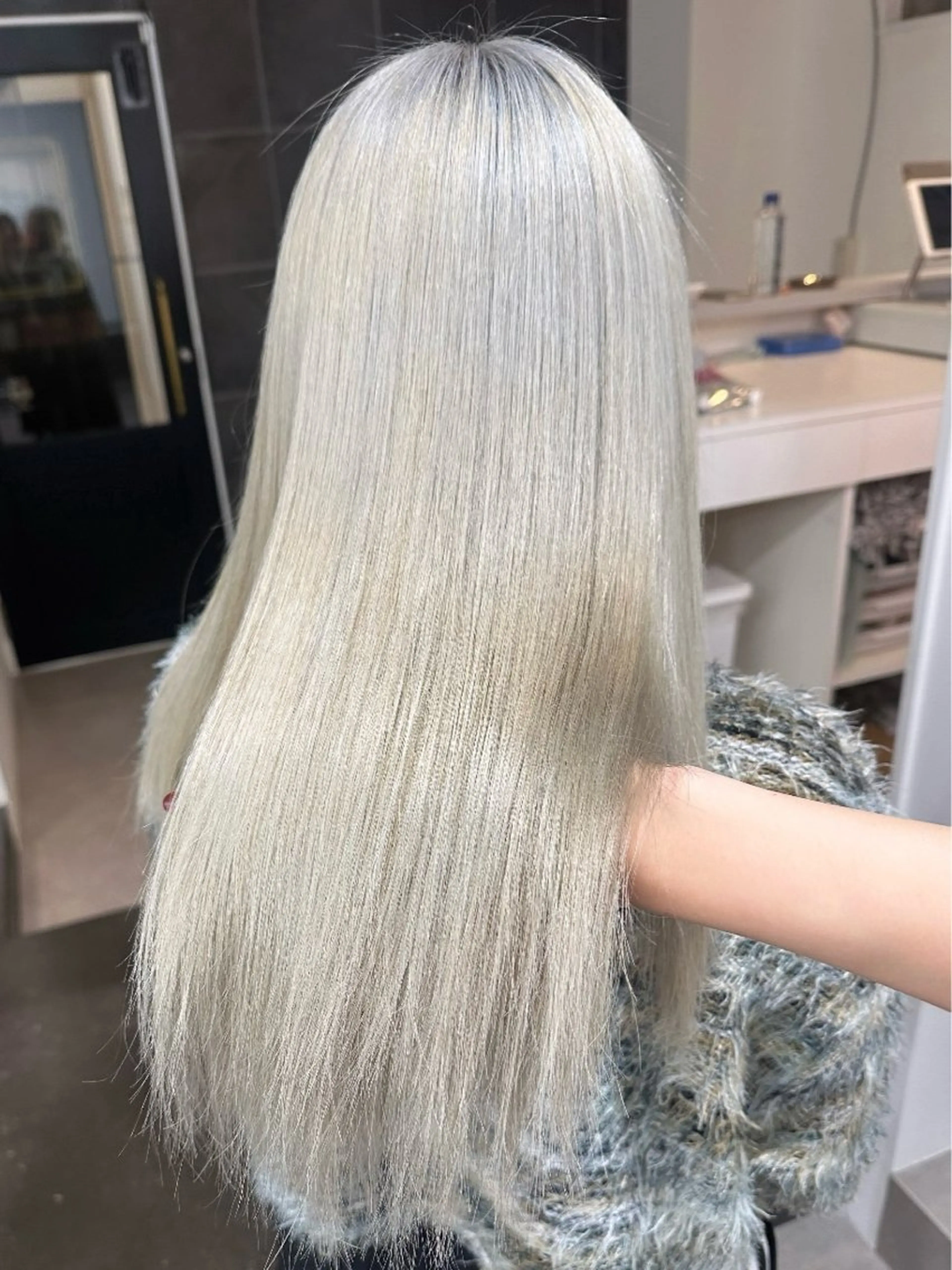 ダメージ94%カット🫧ハイケアブリーチ使用ダブルカラーの写真