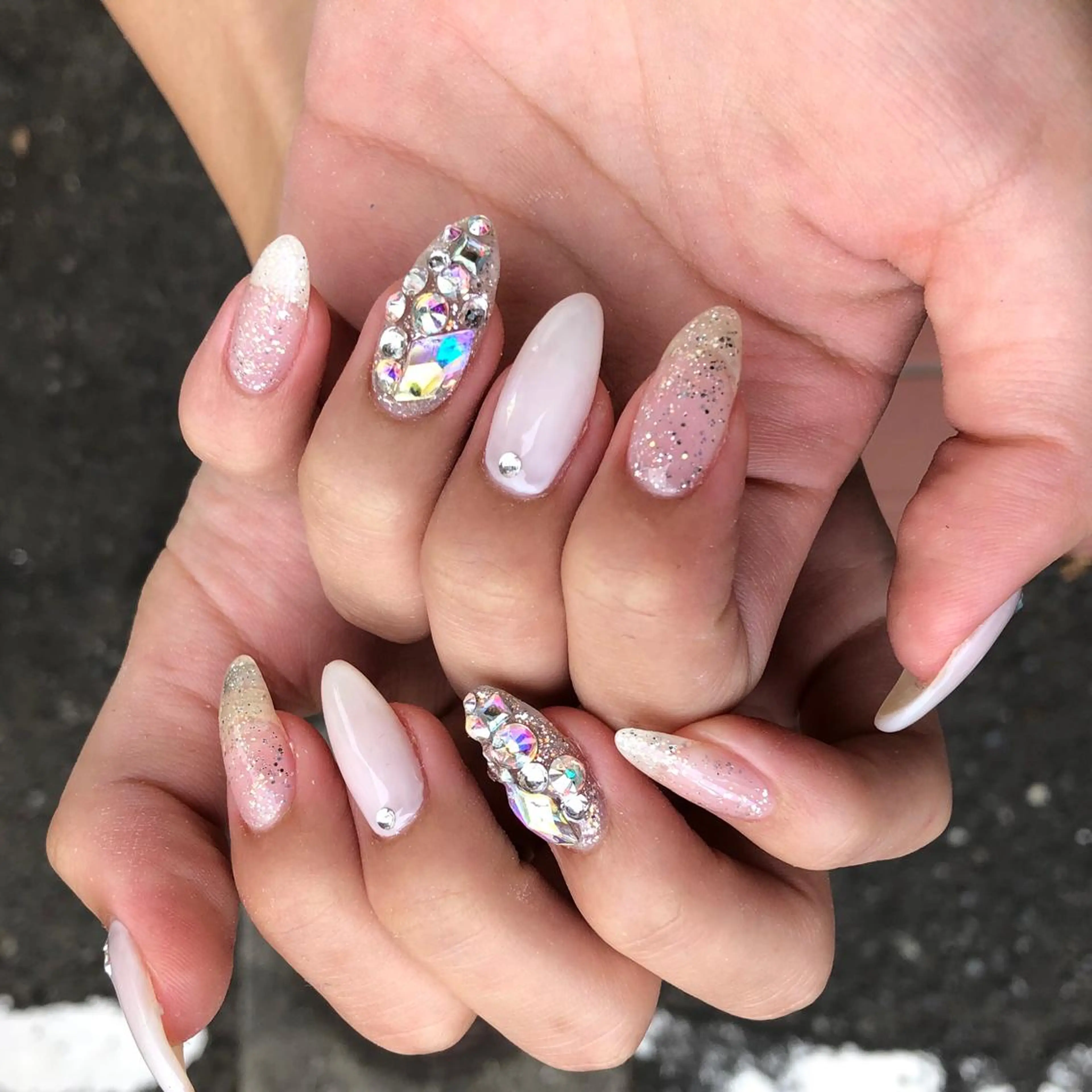 ロング ネイル オーロラネイル フットネイル ニュアンスネイル 夏ネイル Amelie所属・nail salon U'muのネイルデザイン