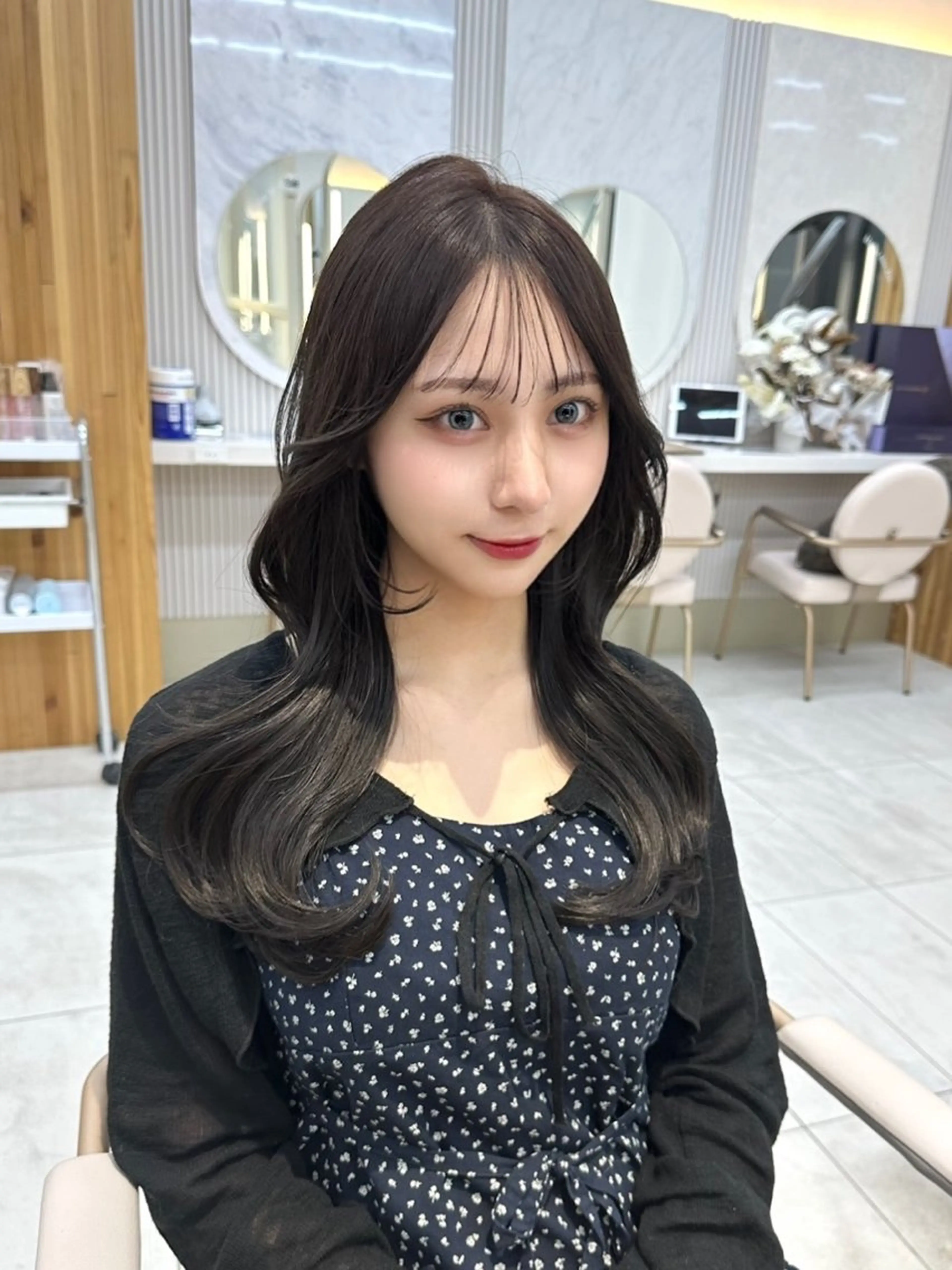 ロング カラー ダークグレー ダークグレージュ グレージュ くびれヘア 韓国風ヘア 🇰🇷韓国風くびれ ヘア🇰🇷中村優大のヘアスタイル