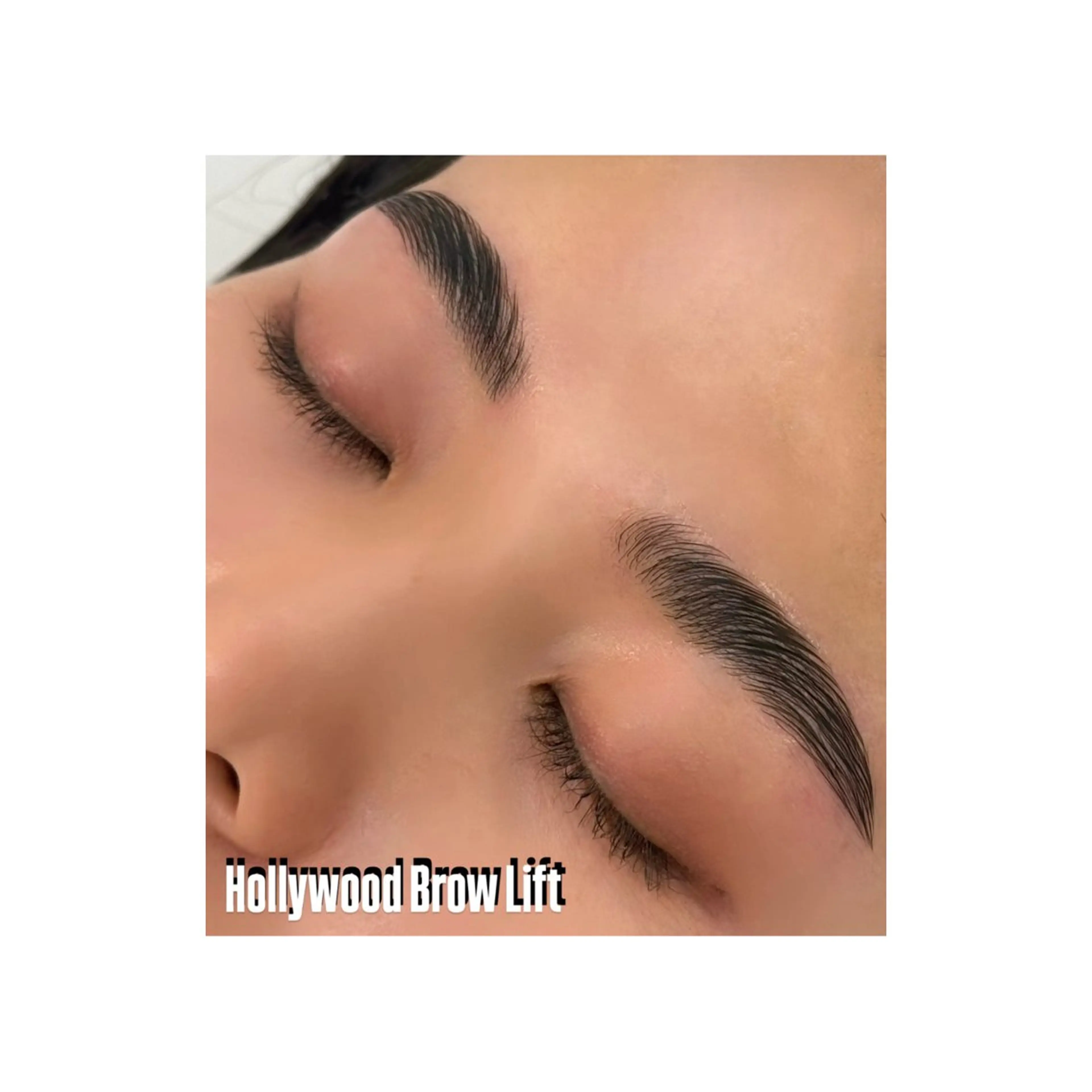 アイブロウ ハリウッドブロウリフト FIORE  大門 すずかの眉毛・アイブロウイメージ