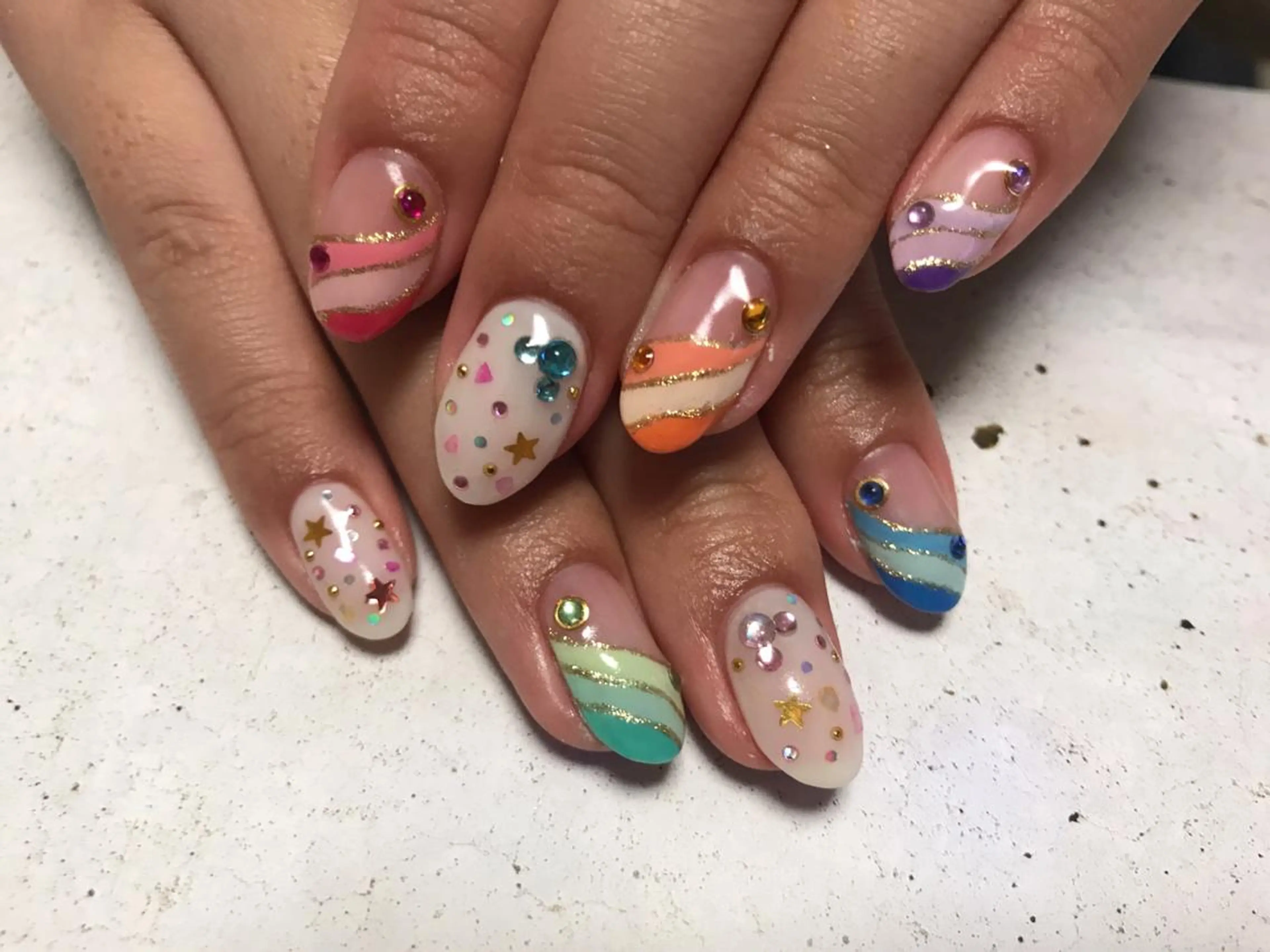 ネイル nico.nico.mark NAIL所属・小林 梓のエステ・リラクイメージ