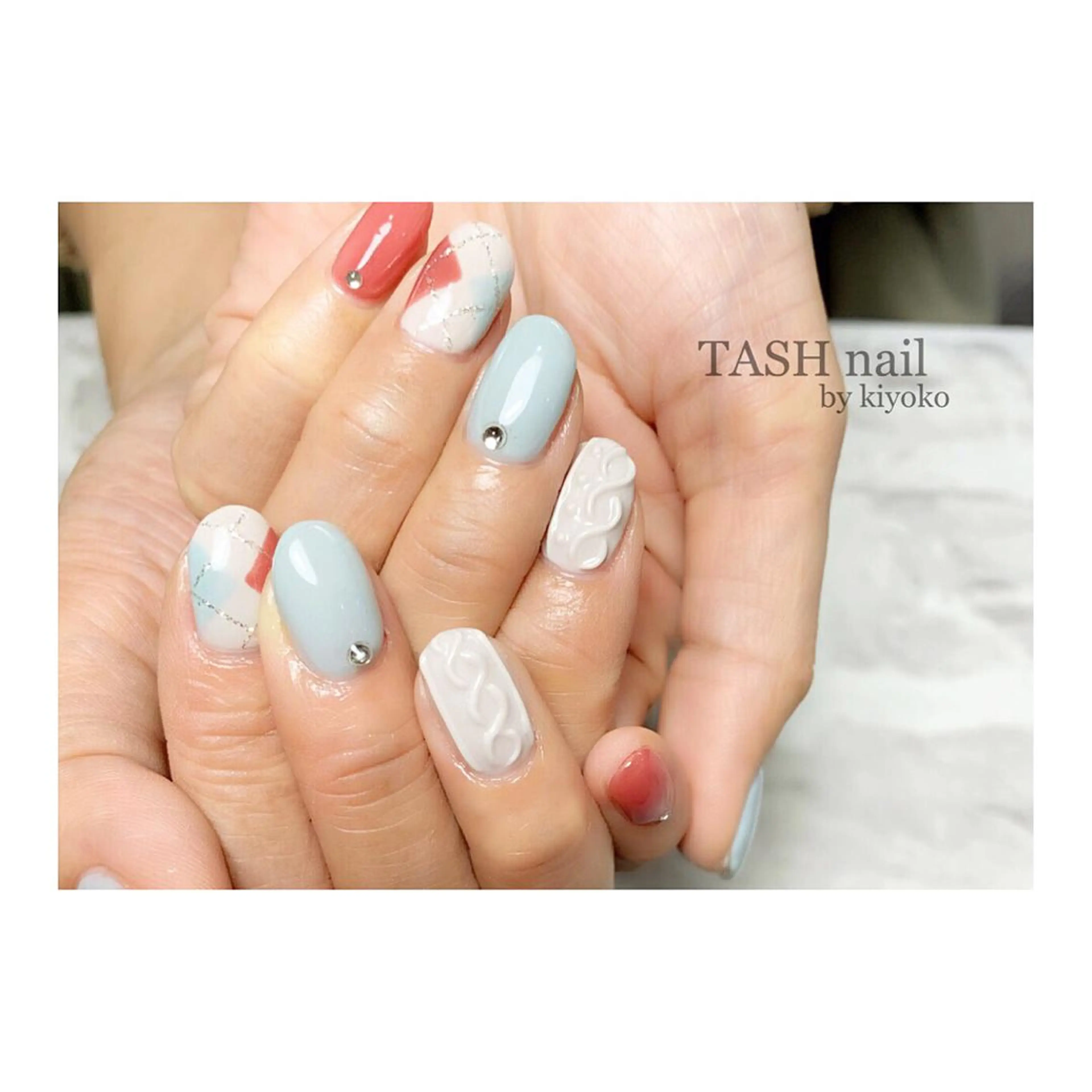 ネイル TASH nailのネイルデザイン