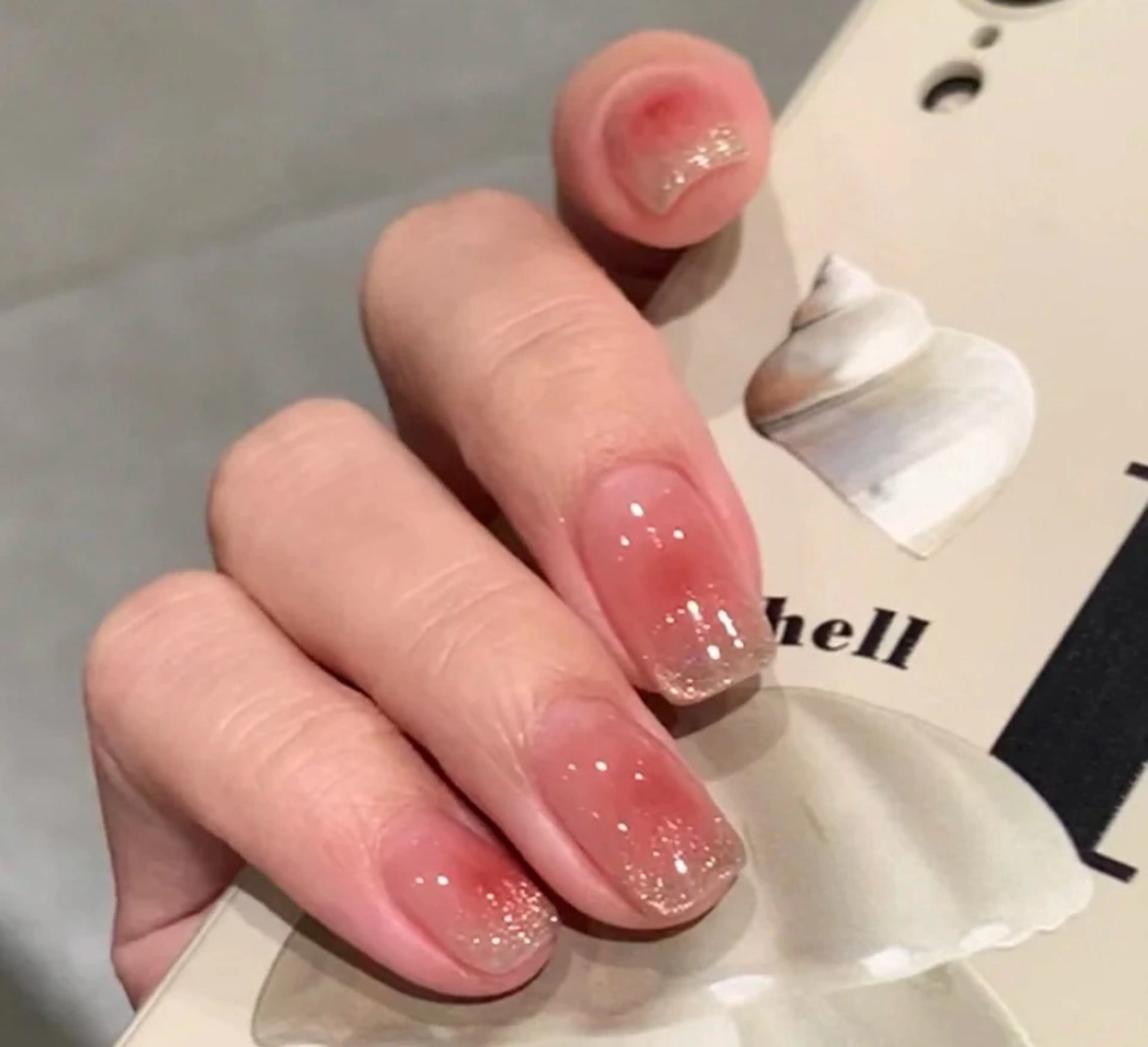 ネイル ハンドネイル H3 NAIL エミのネイルデザイン