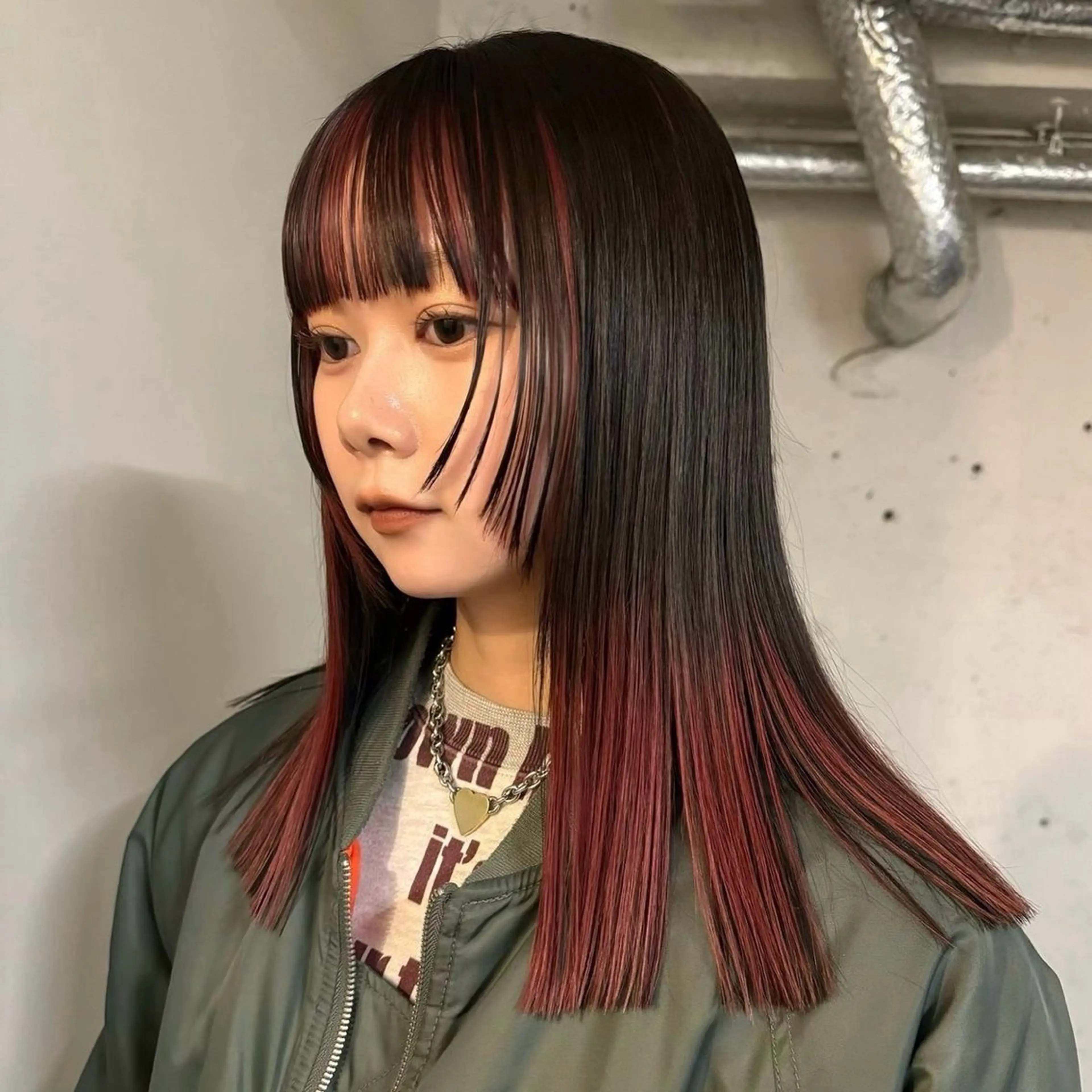 セミロング 顔まわりレイヤー 顔周りカット レイヤーカット FILMS /香楓のヘアスタイル