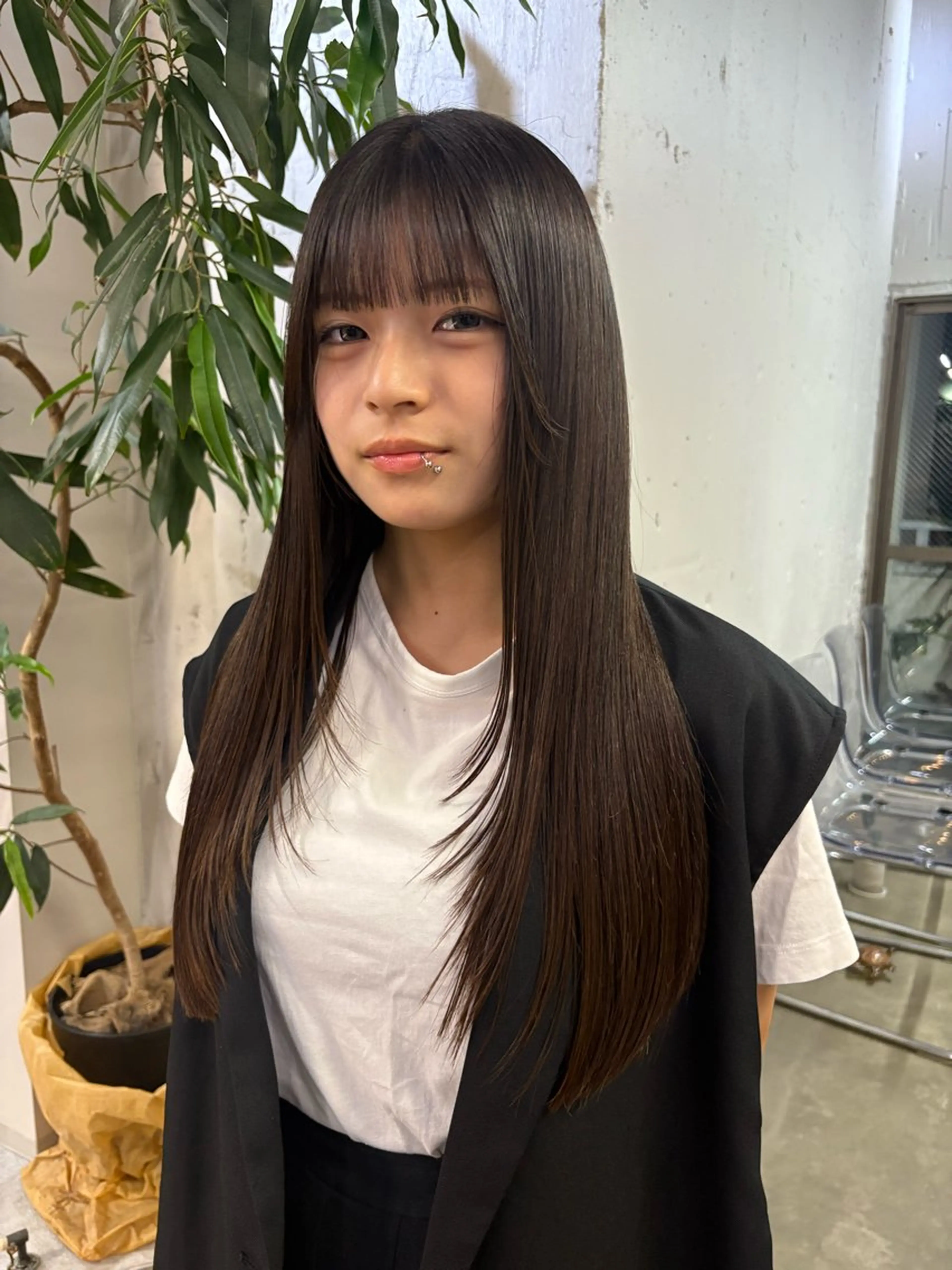 ロング カット 縮毛矯正 ハイトーン レイヤー🎀meiのヘアスタイル