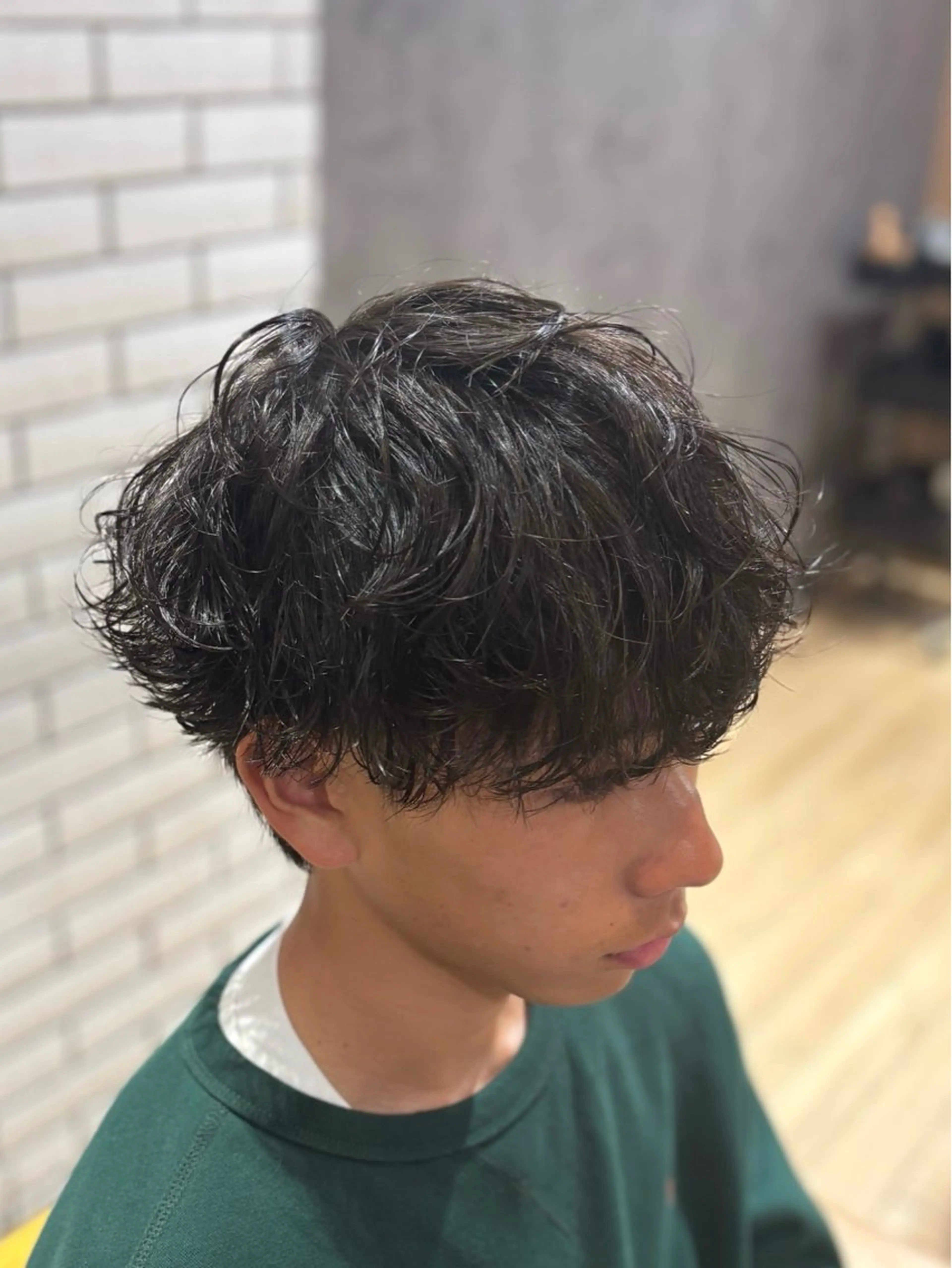 パーマ メンズ カット パーマ メンズカット/センタ ーパート /マミヤのヘアスタイル