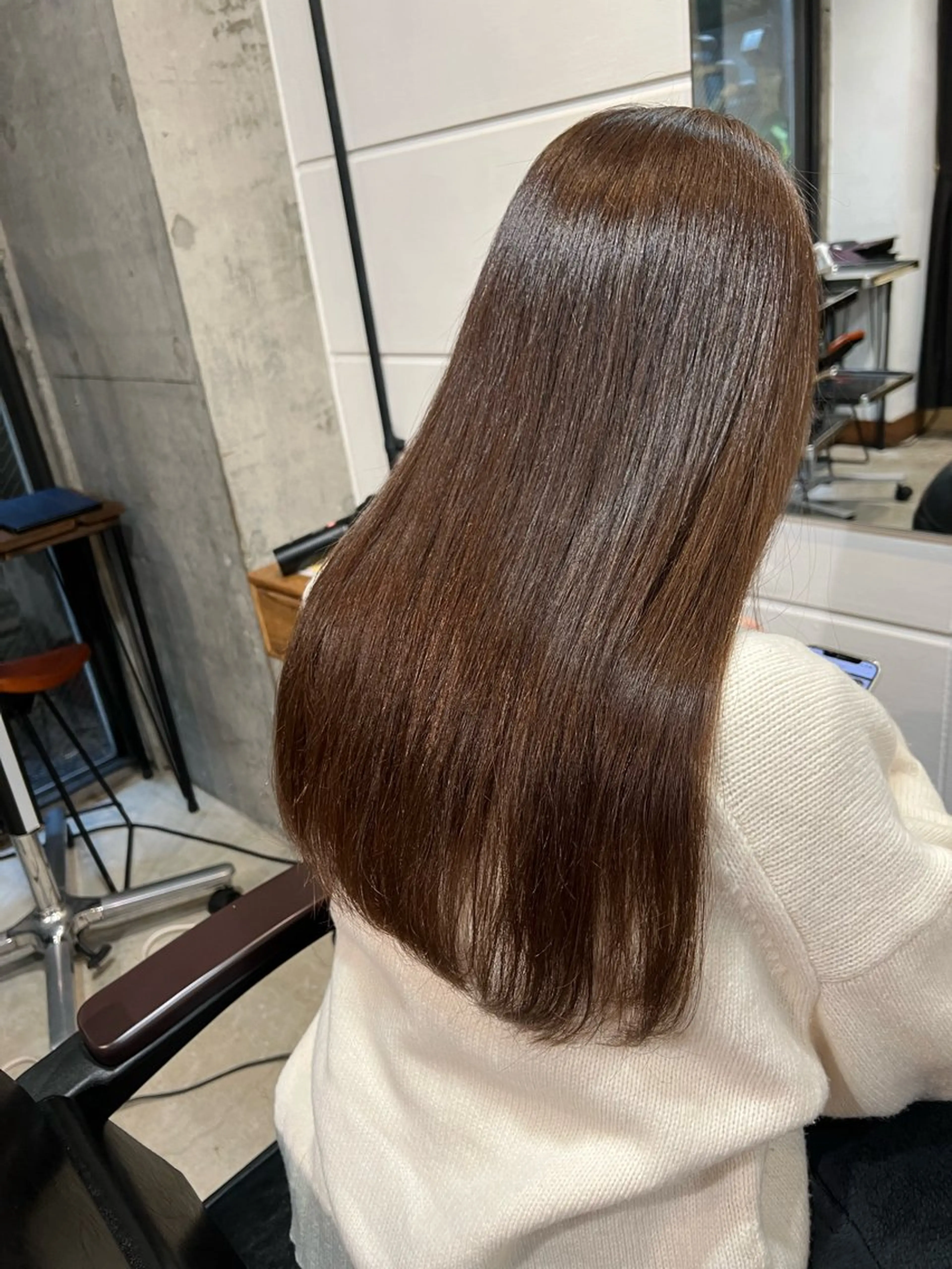 ロング パーマ×透明感カラー MIOのヘアスタイル