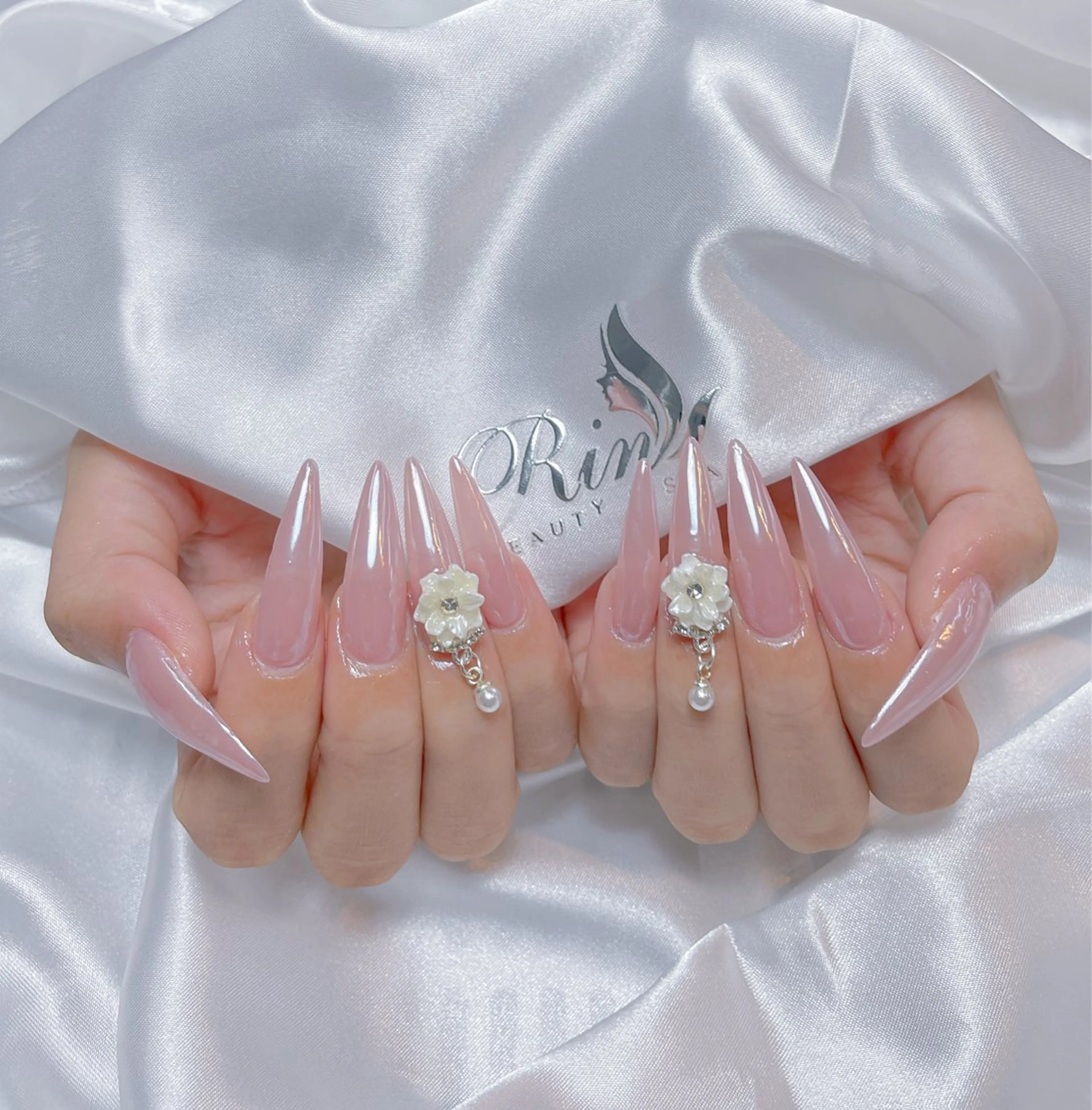 ネイル アートネイル ハロウィン ロングネイル スカルプネイル ネイルチップ ハンドネイル Rin Nail 新大久保店のネイルデザイン