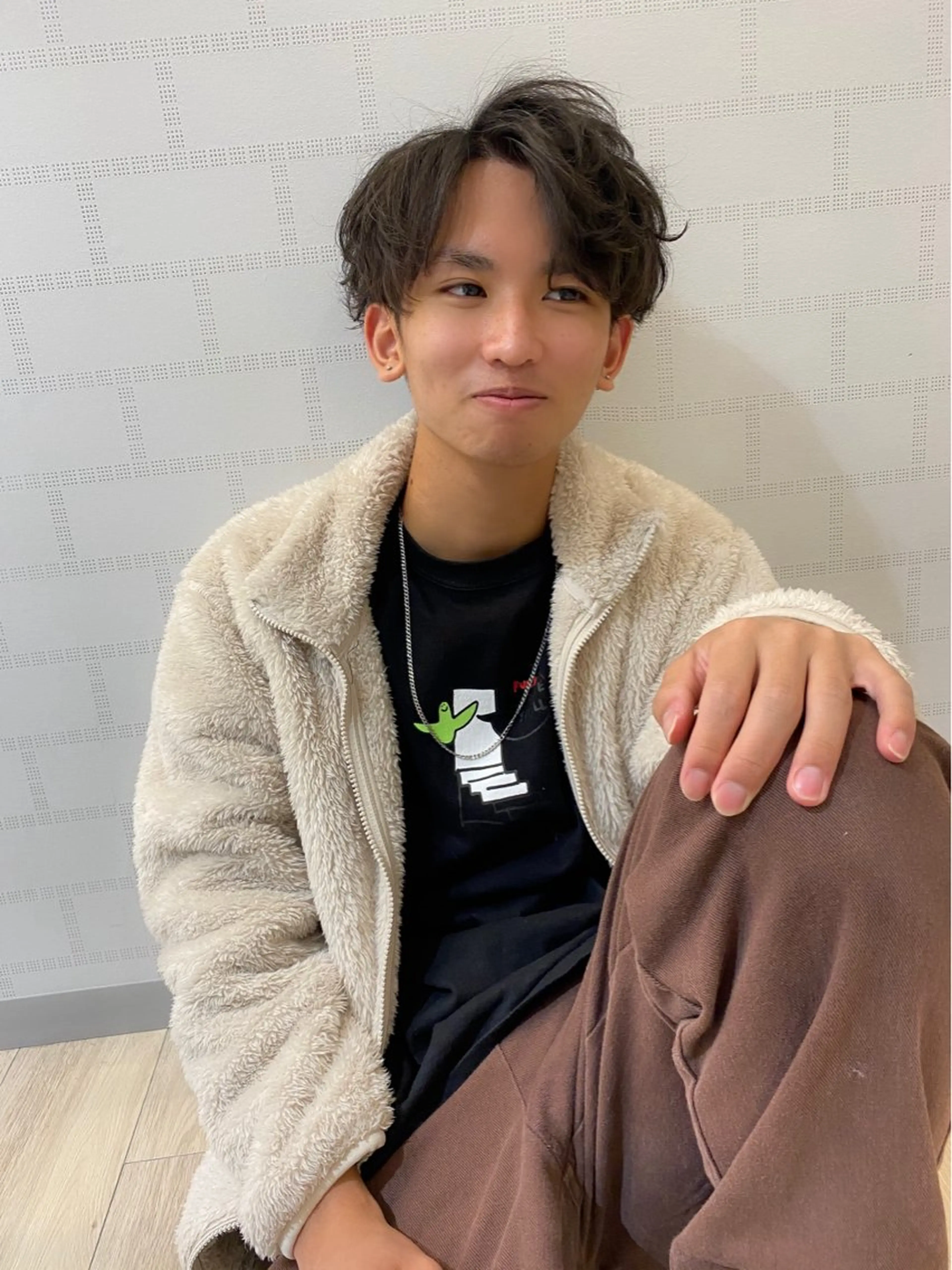 ミディアム カラー パーマ ヘアアレンジ メンズ キッズ ミディアムパーマ アップバング センターパート メンズハイライト カルマパーマ 🫧Selene SHOGO🫧のヘアスタイル