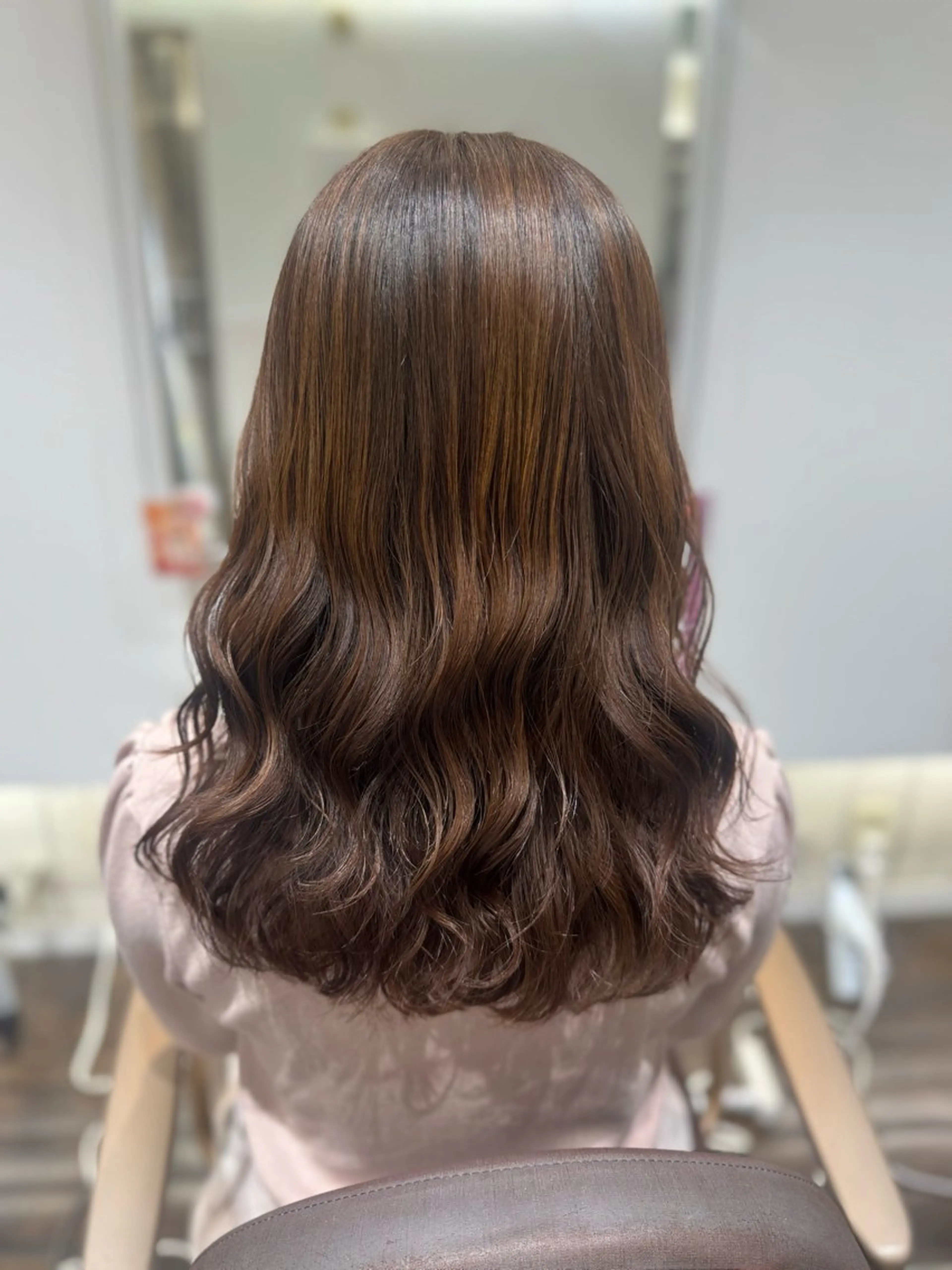 セミロング カット パーマ トリートメント 大人可愛い♡コテ巻き パーマ🌼杉田 萌恵のヘアスタイル