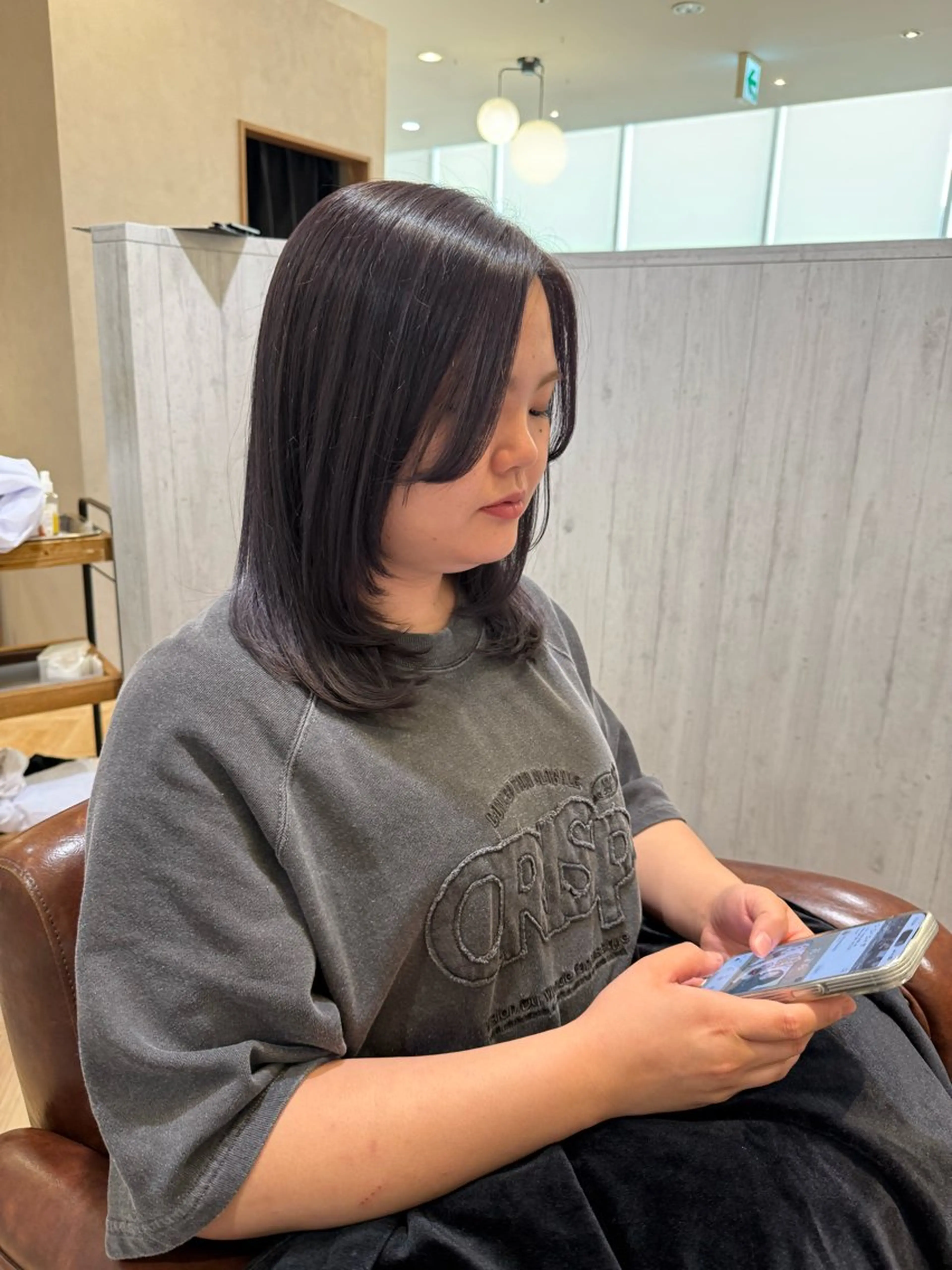 セミロング カラー ブリーチ パープルカラー レイヤーカット hair salon  CAMON.所属・仙台/camon/ airiのヘアスタイル