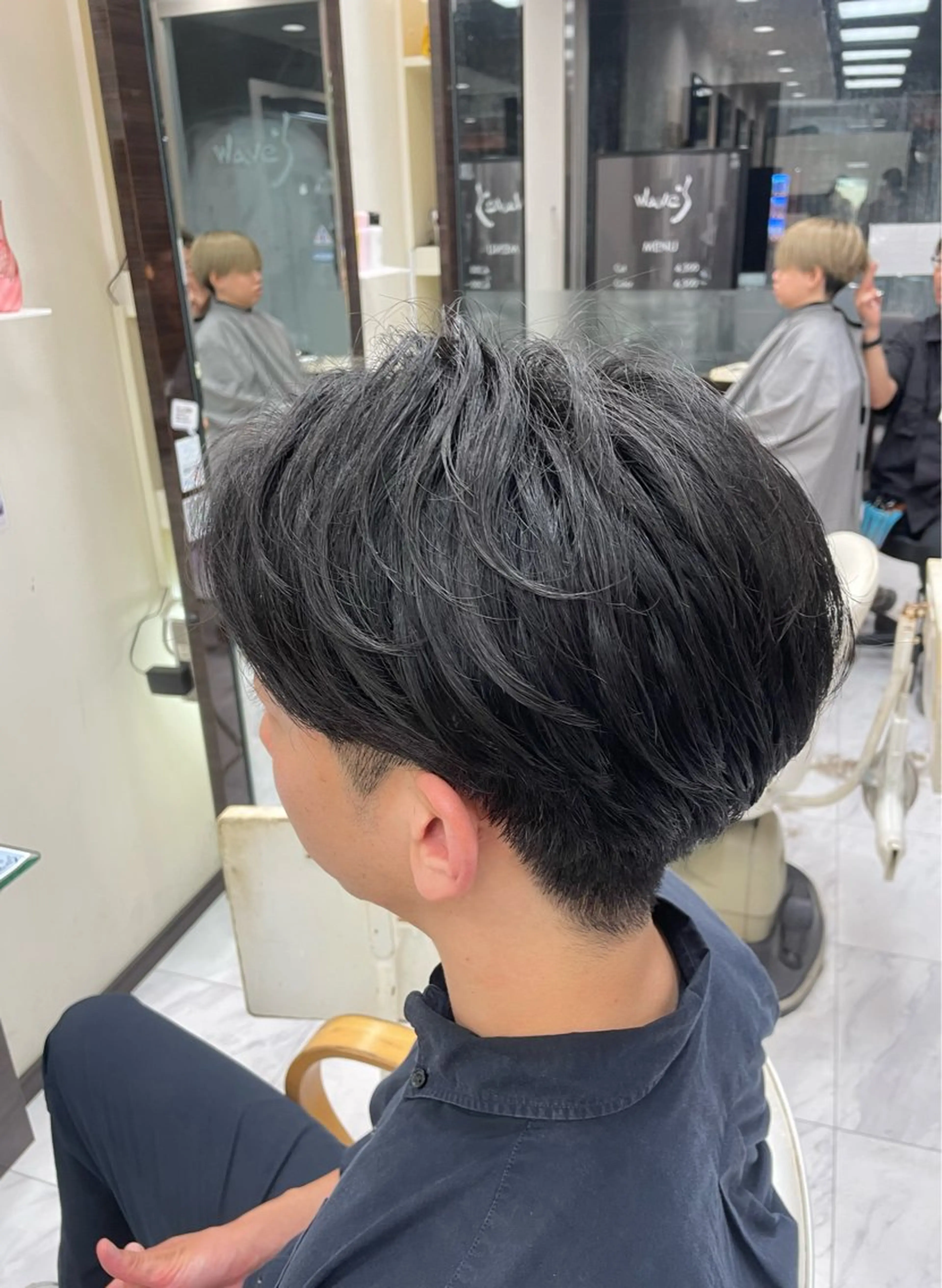 ショート メンズ センターパート 🐥くまがい💛 ダブルカラー／パーマのヘアスタイル