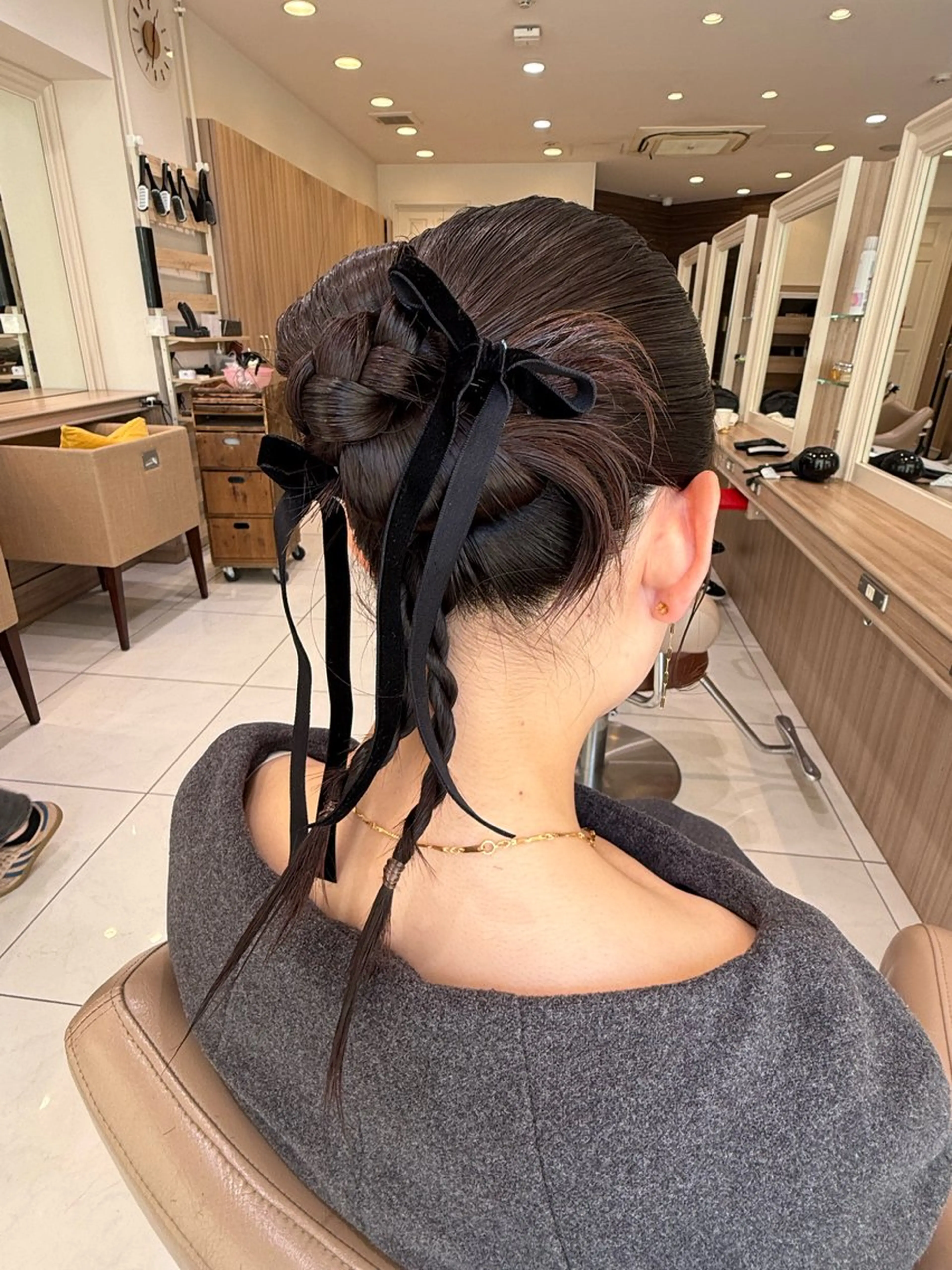 セミロング ヘアアレンジ ヘアセット 韓国ヘアメイク🎀/ 縮毛矯正✨山本媛香のヘアスタイル