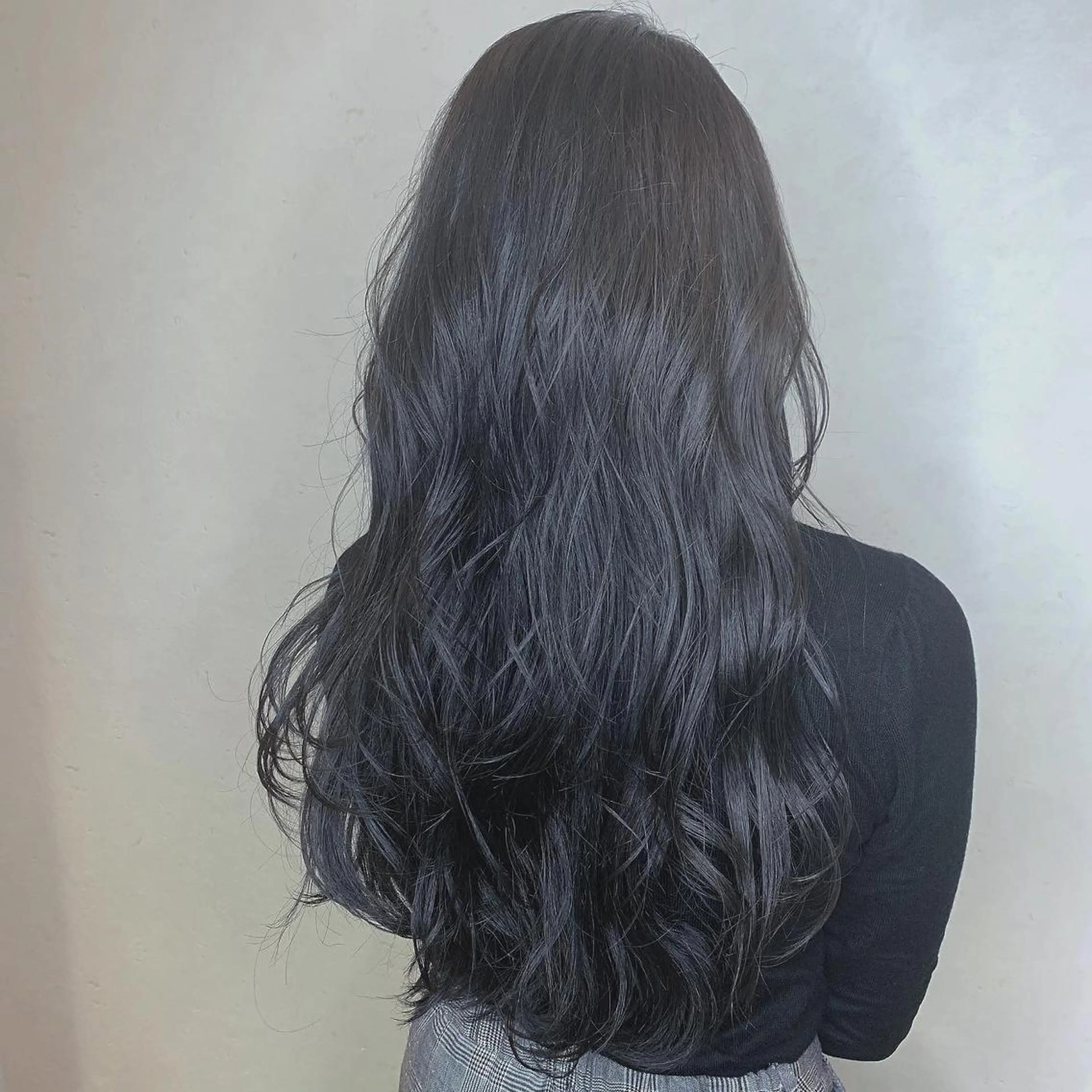 セミロング ボブ くびれヘア 顔周りカット ハイライト 髪質改善 カット トリートメント オリーブカラー 特化　　kaiのヘアスタイル