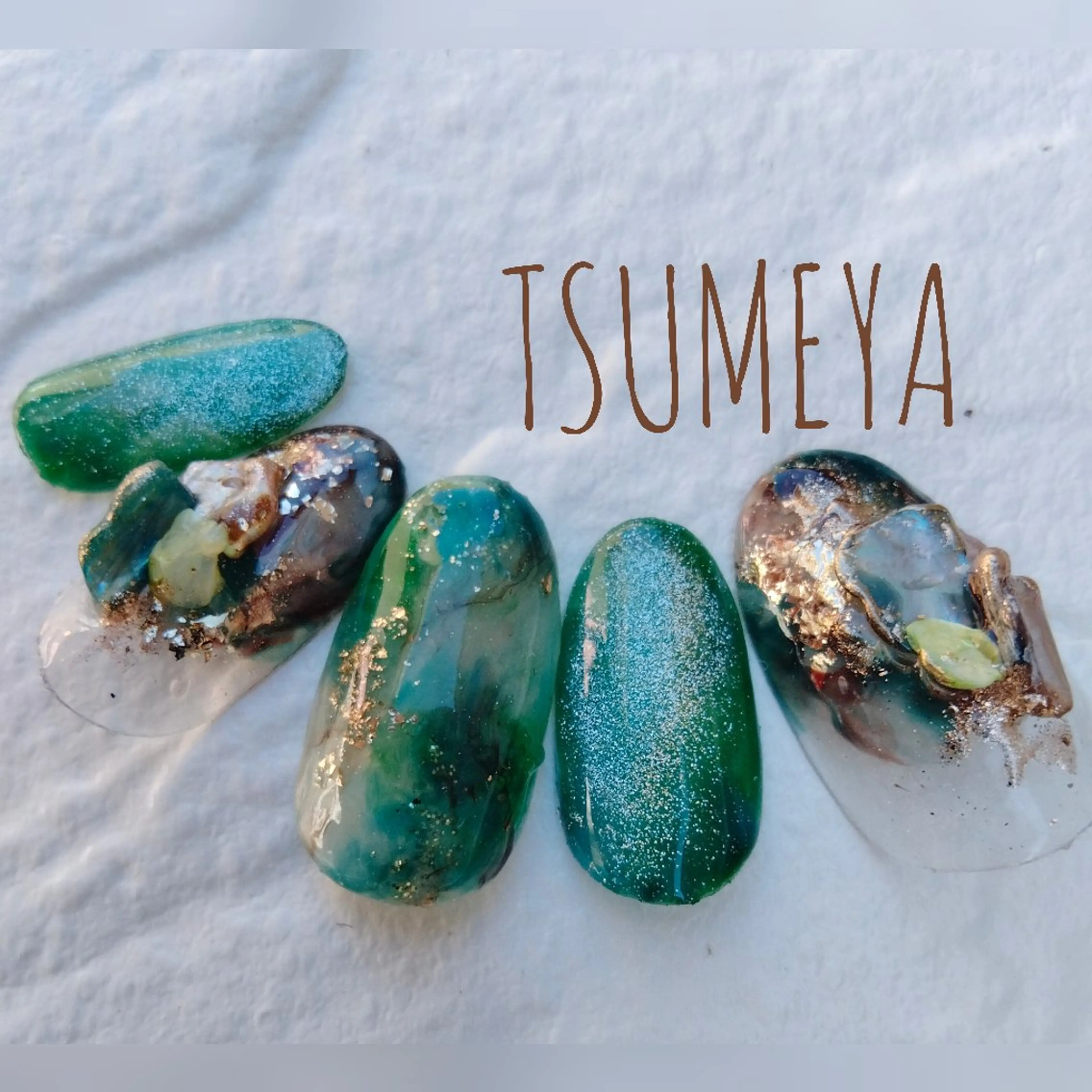 ネイル グリーン ハンドネイル _TSUMEYA _のネイルデザイン