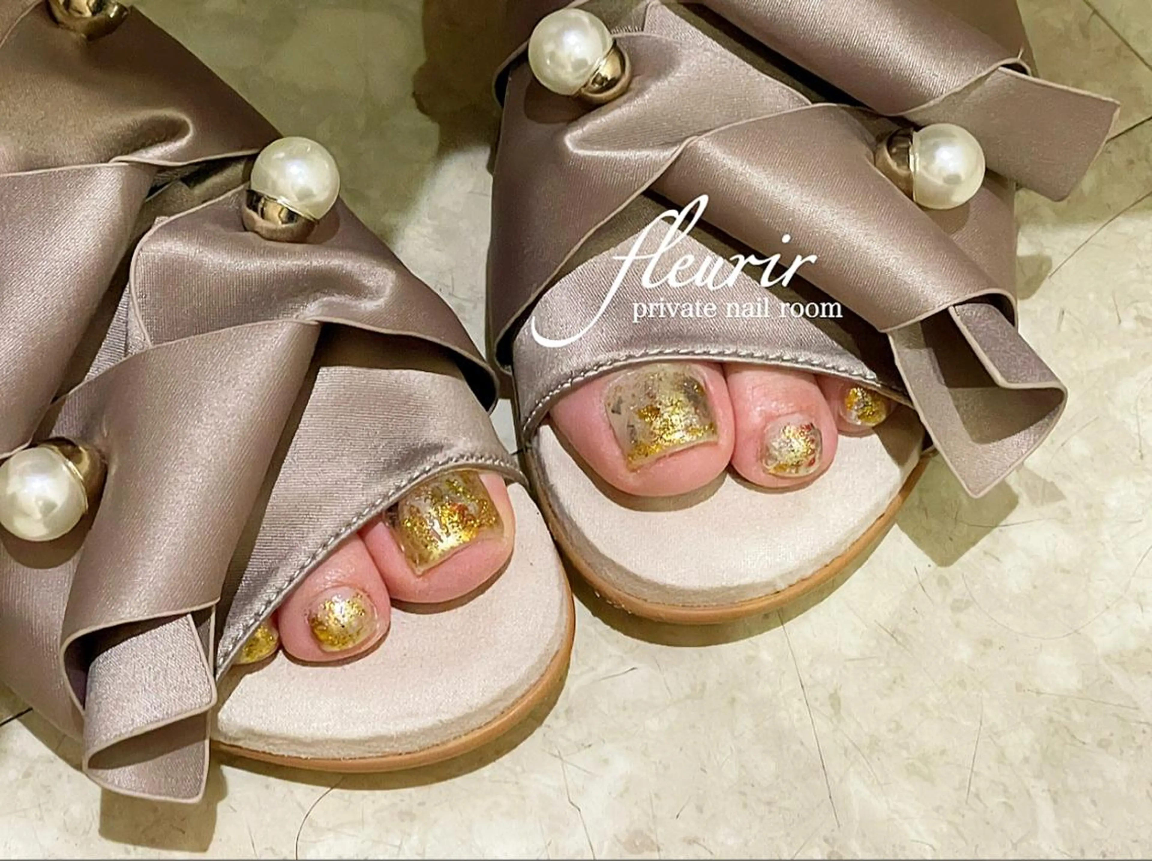 ネイル フットネイル ゴールド ラメ(グリッター) シルバー フルリール 【プライベートサロンのネイルデザイン