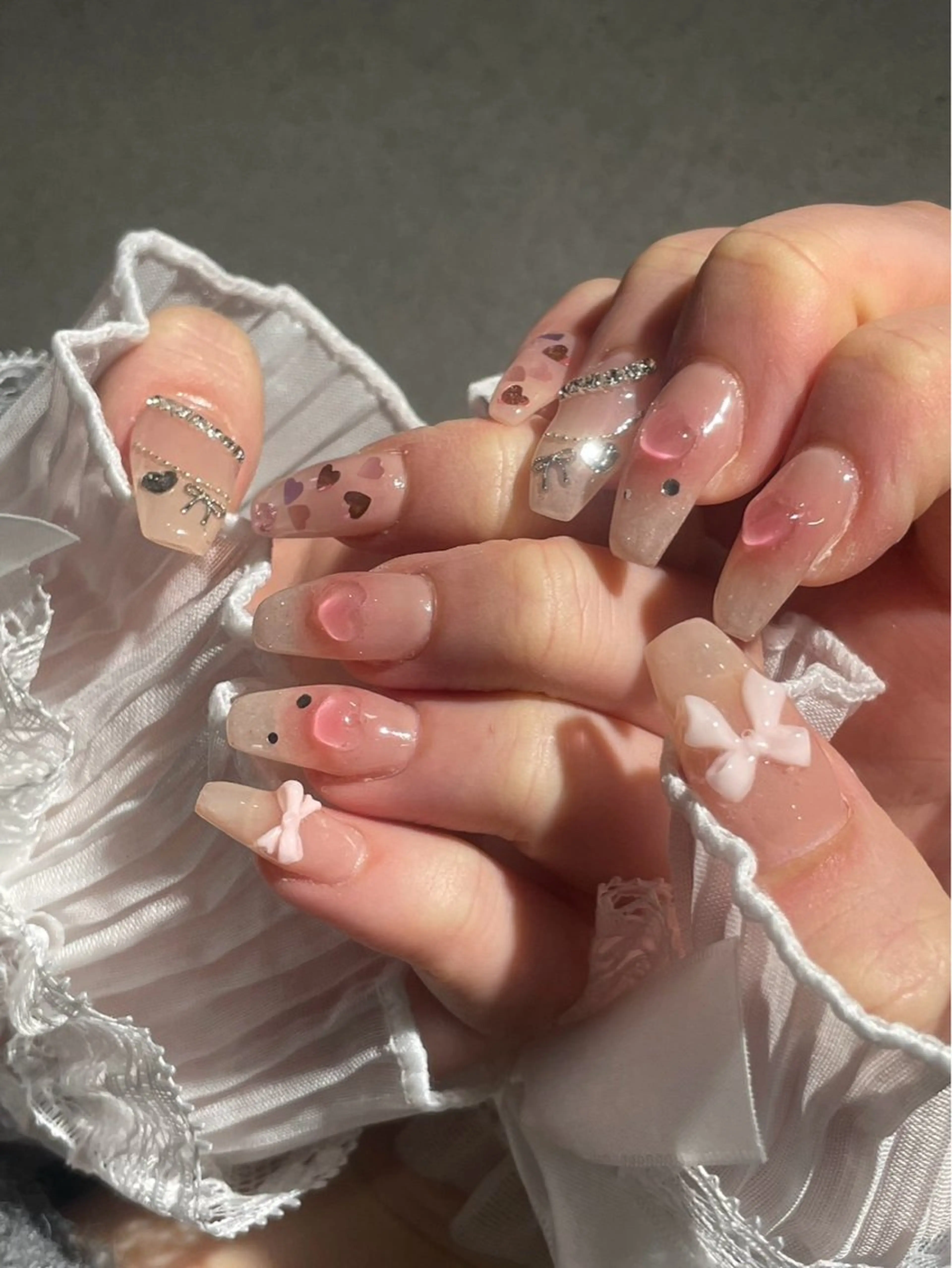 ネイル I-nailロング /ワンホン/キラキラのネイルデザイン