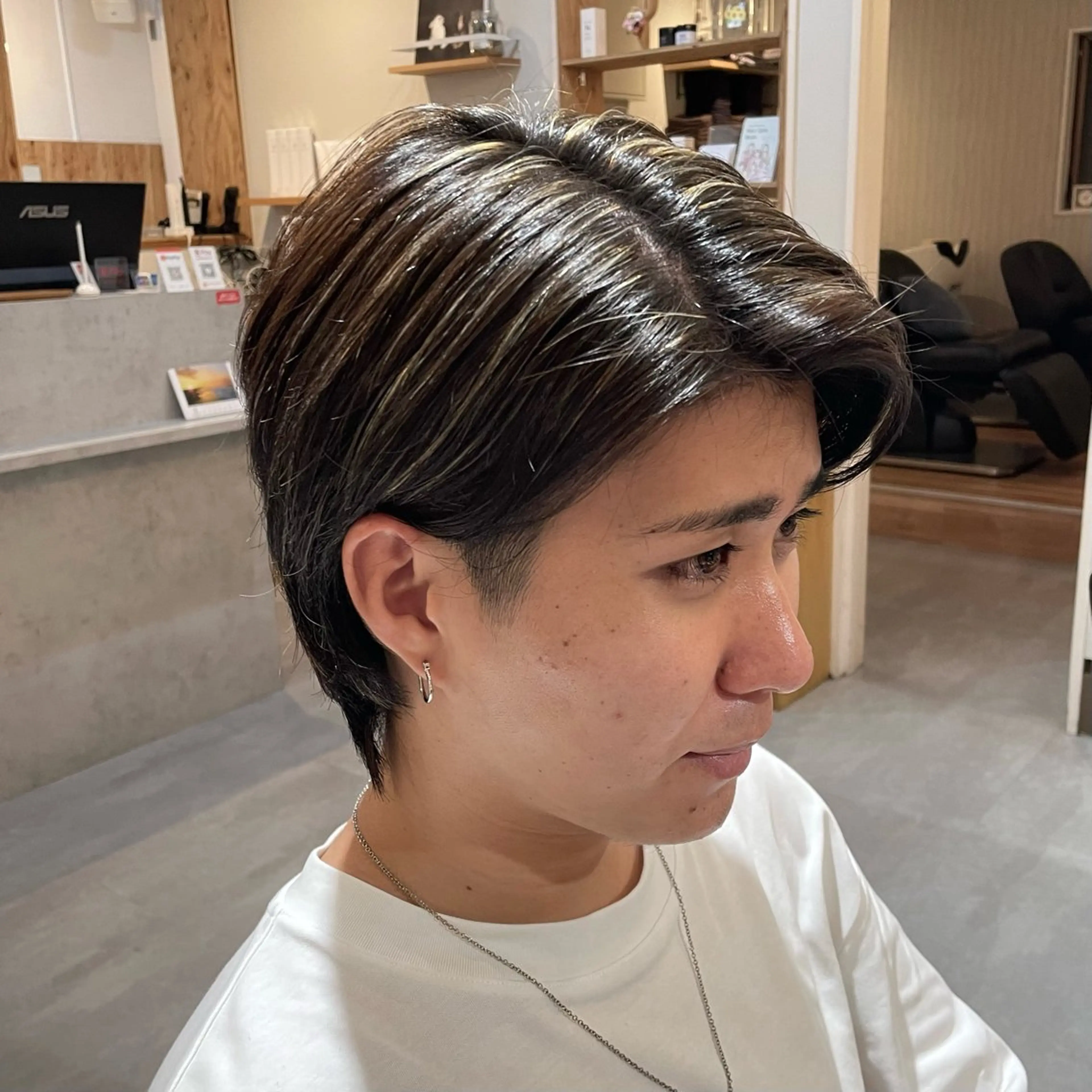 ショート カラー メンズ メンズハイライト ハイライトカラー ハイライト FRANK所属・こいけ みきののヘアスタイル