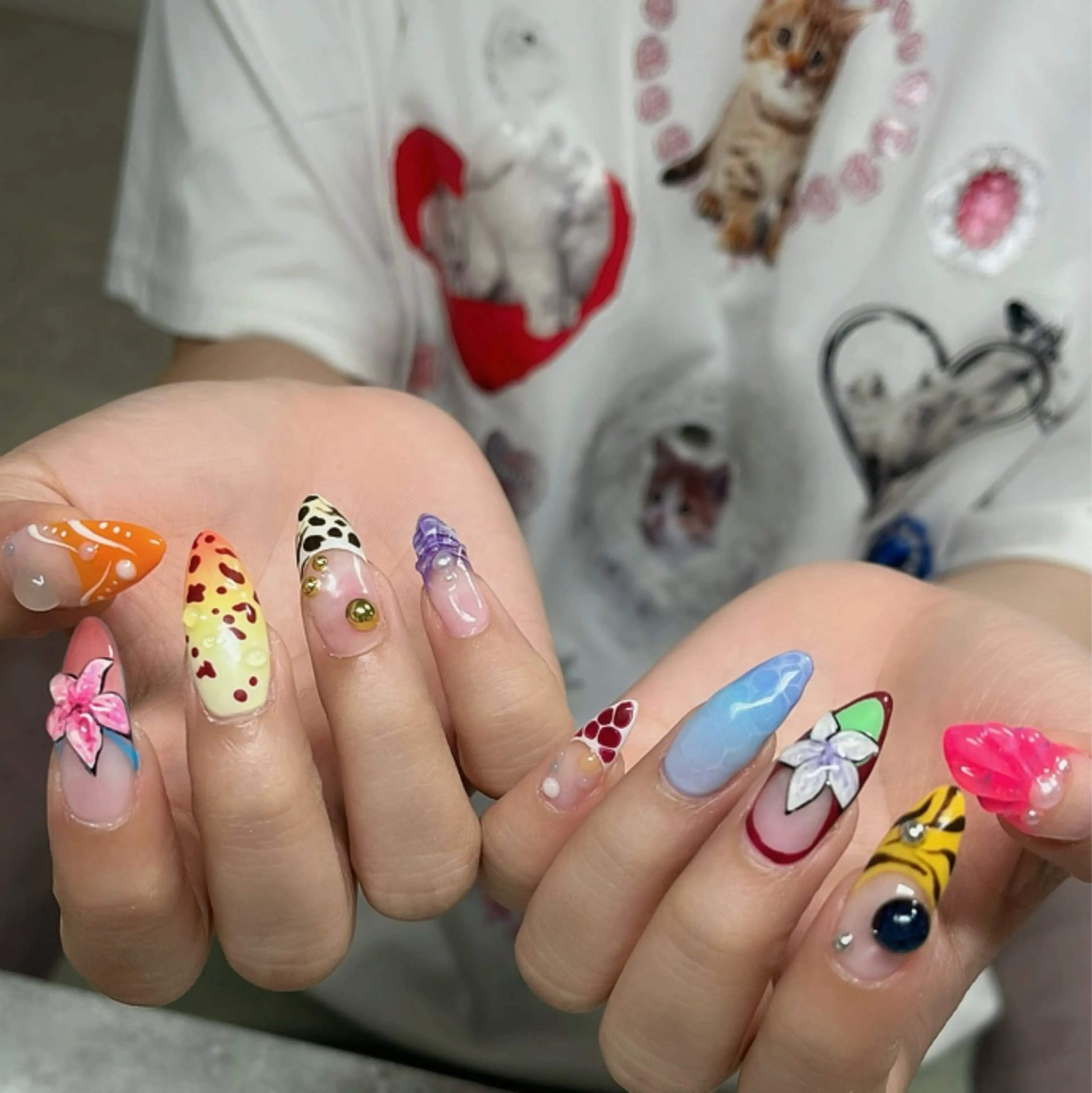 ネイル Protea きぬがわ らむのネイルデザイン