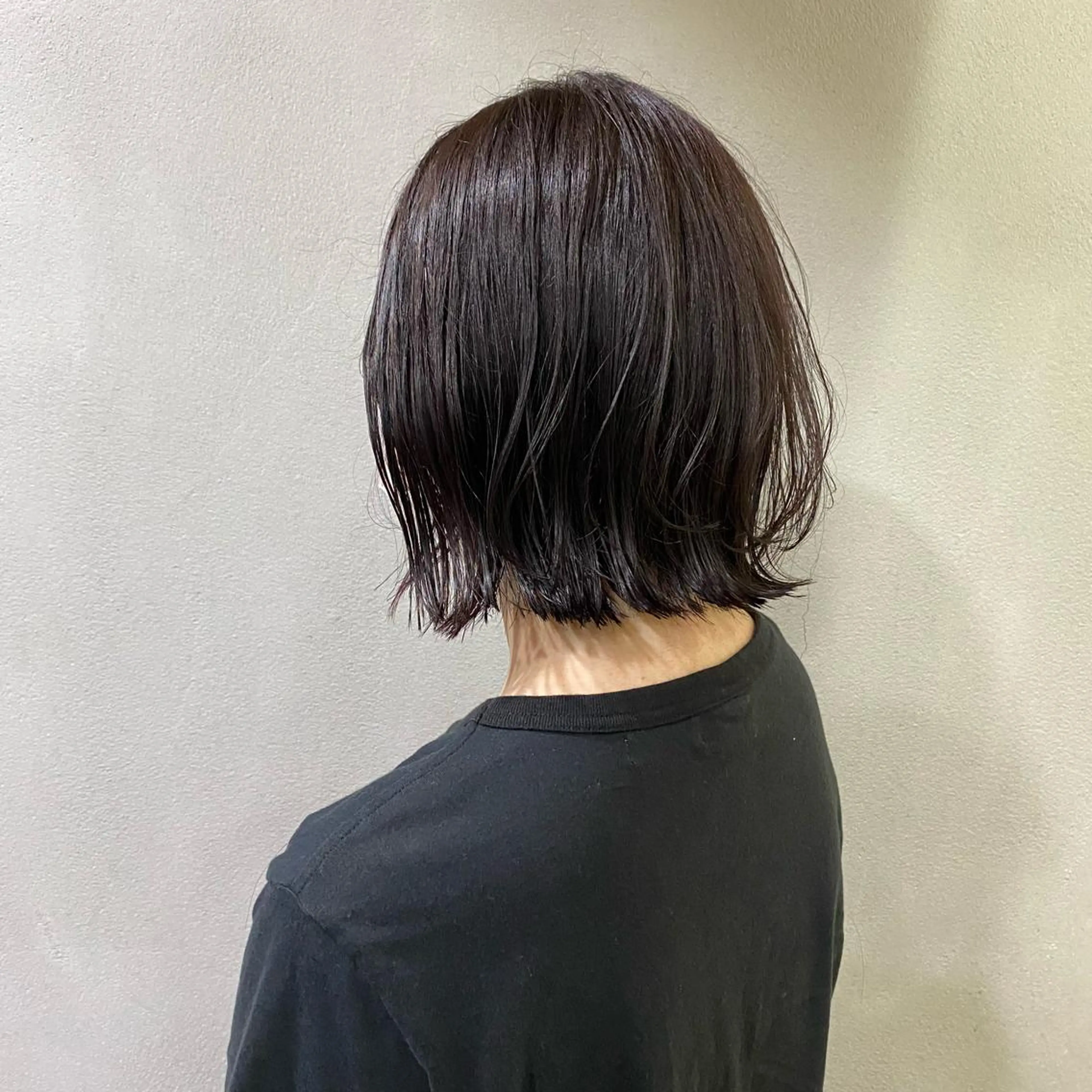 ショート カラー レイヤーカット ローレイヤー ボブ/パーマ ミヒラケイタのヘアスタイル