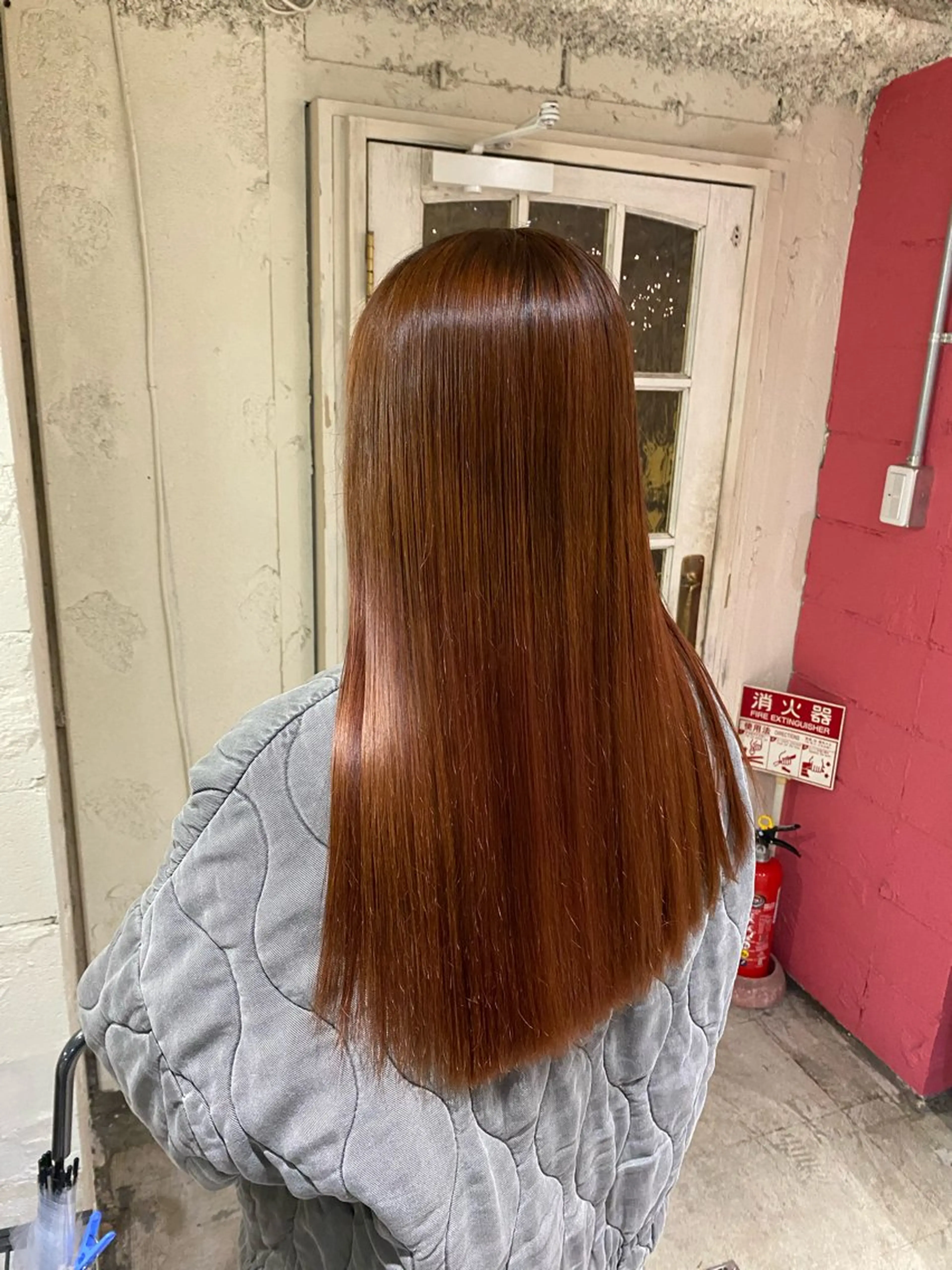 ロング カラー オレンジピンク ヘアカラー トリートメント 透明感カラー/髪質改 善コユキ🌼のヘアスタイル