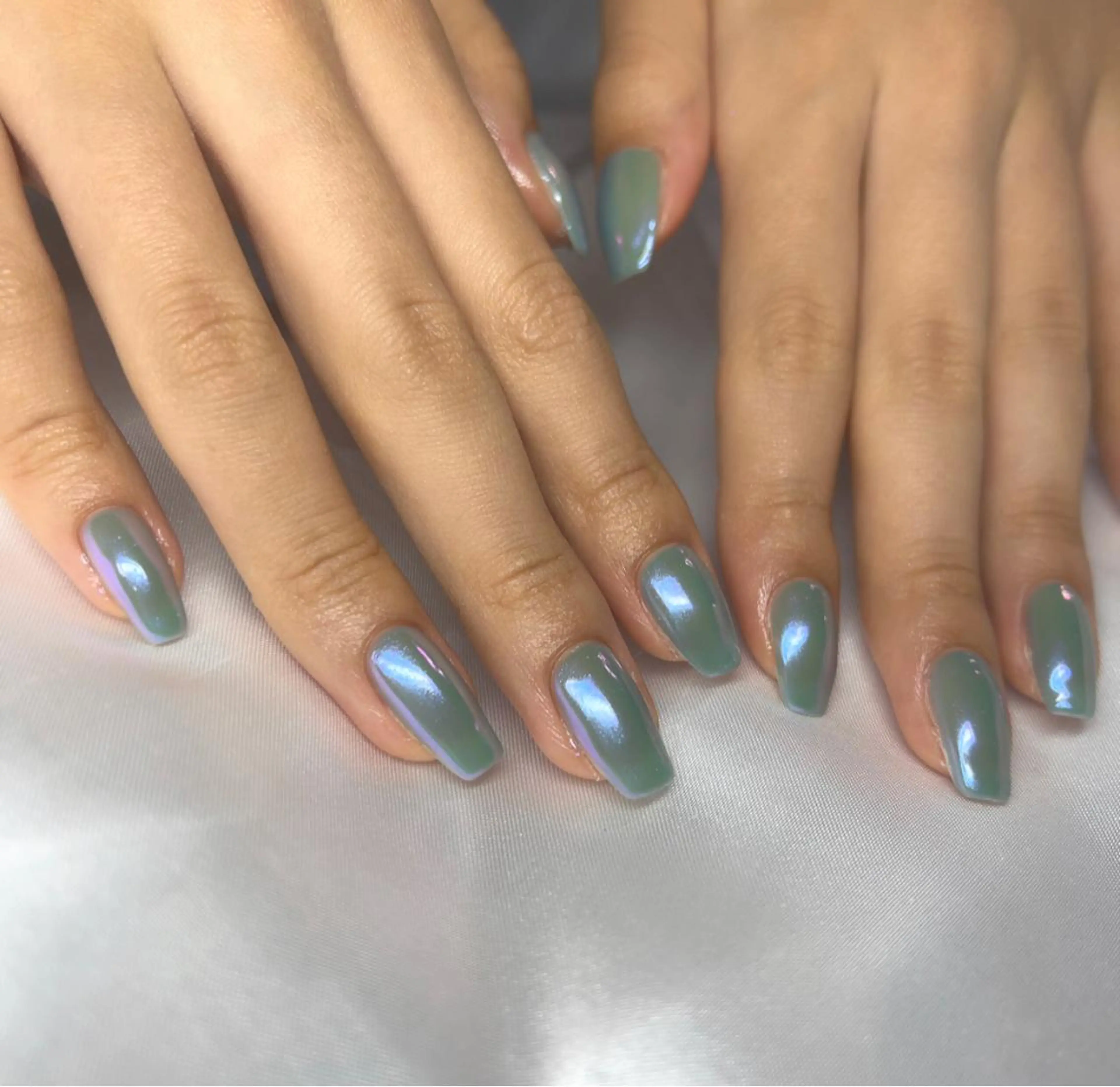 ネイル オーロラネイル フレンチネイル マグネットネイル ミラーネイル ワンカラーネイル ハンドネイル LeaLea nails.のネイルデザイン