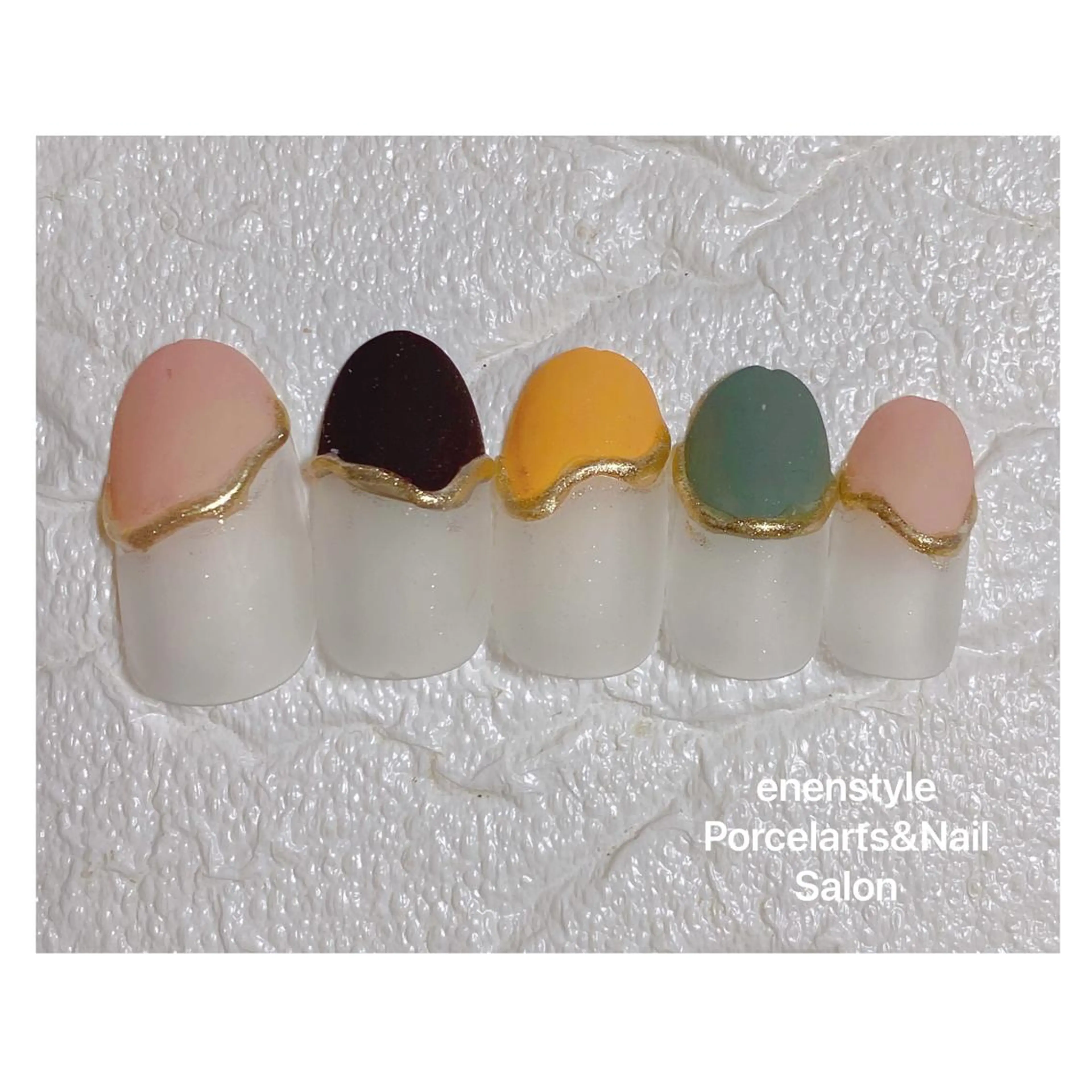 ミディアム ネイル ハンドネイル 👑enen style👑のネイルデザイン