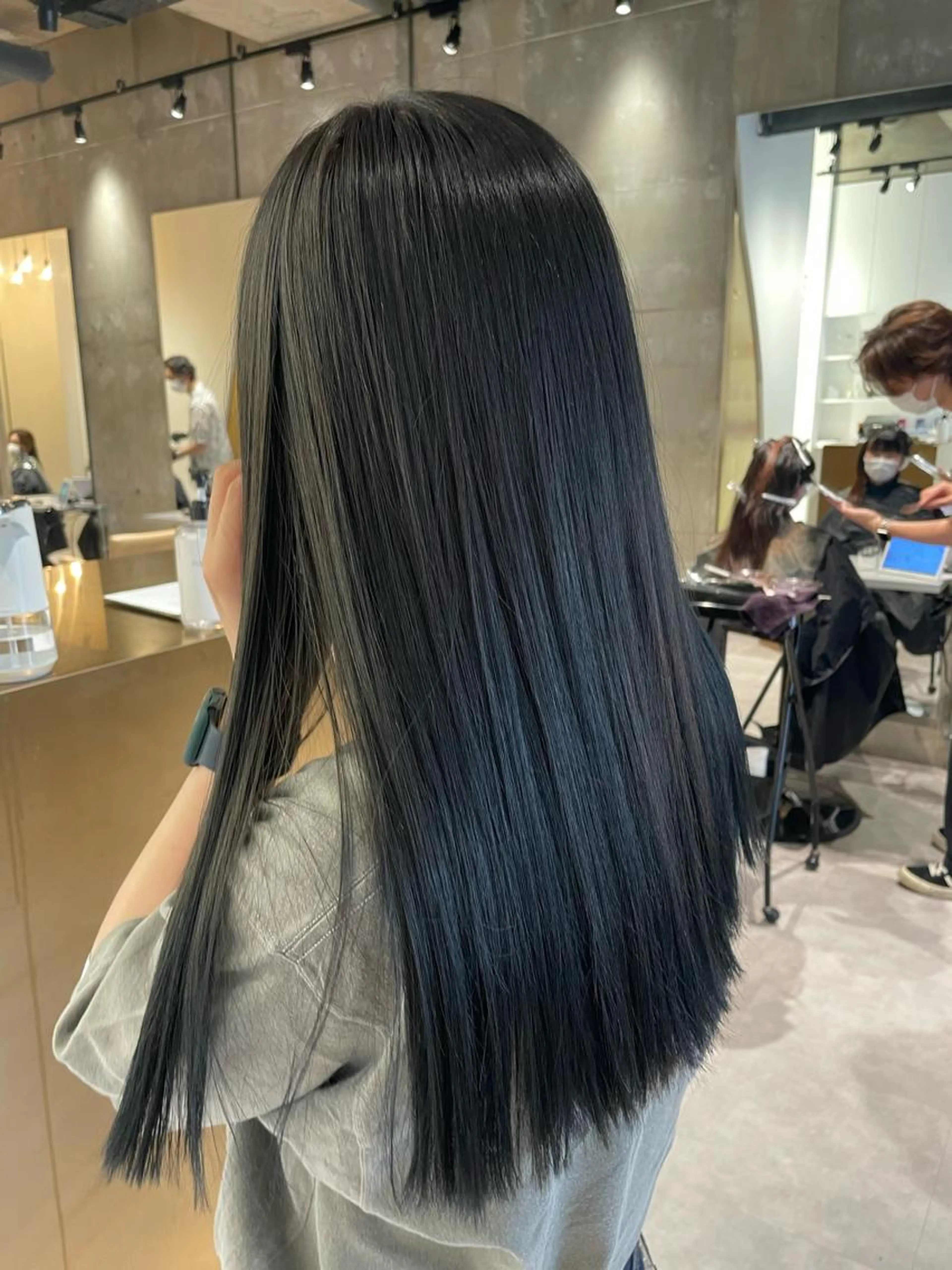 【艶サラ🦋】カット💇🏻‍♀️+美髪矯正✨＋トリートメントの写真