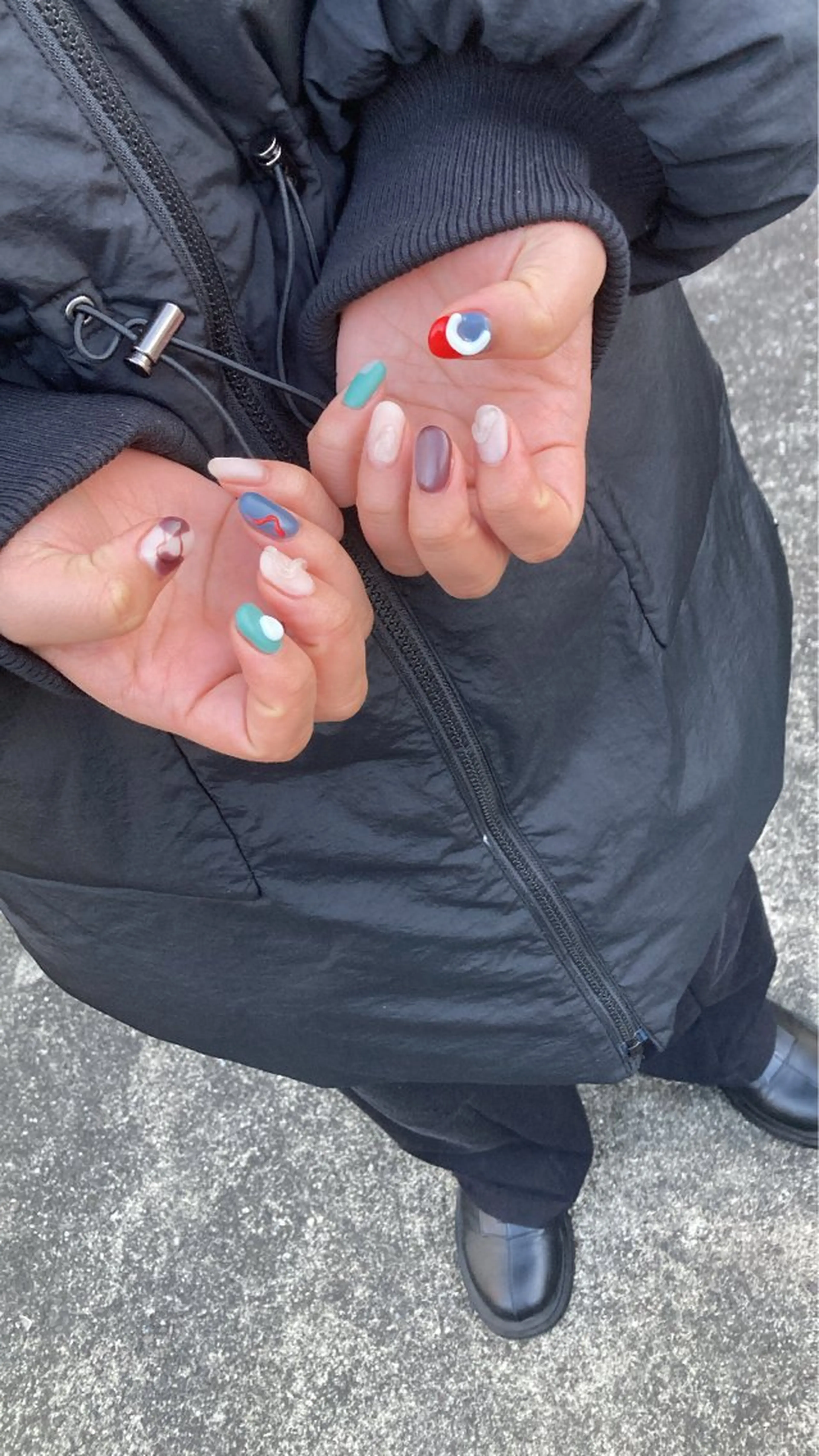 ネイル nailsalon　hue所属・小山 羽奈のネイルデザイン