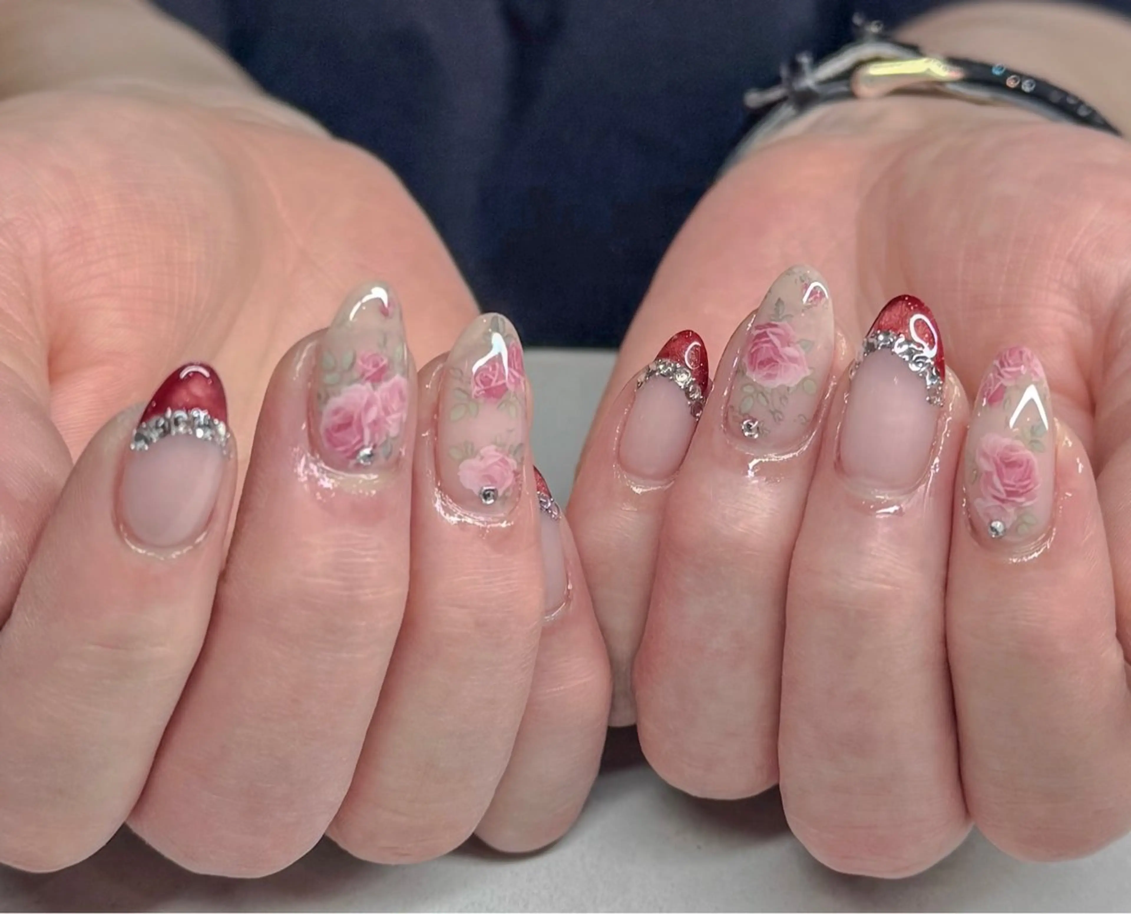 ネイル アートネイル ストーンネイル num-fi Aiのネイルデザイン