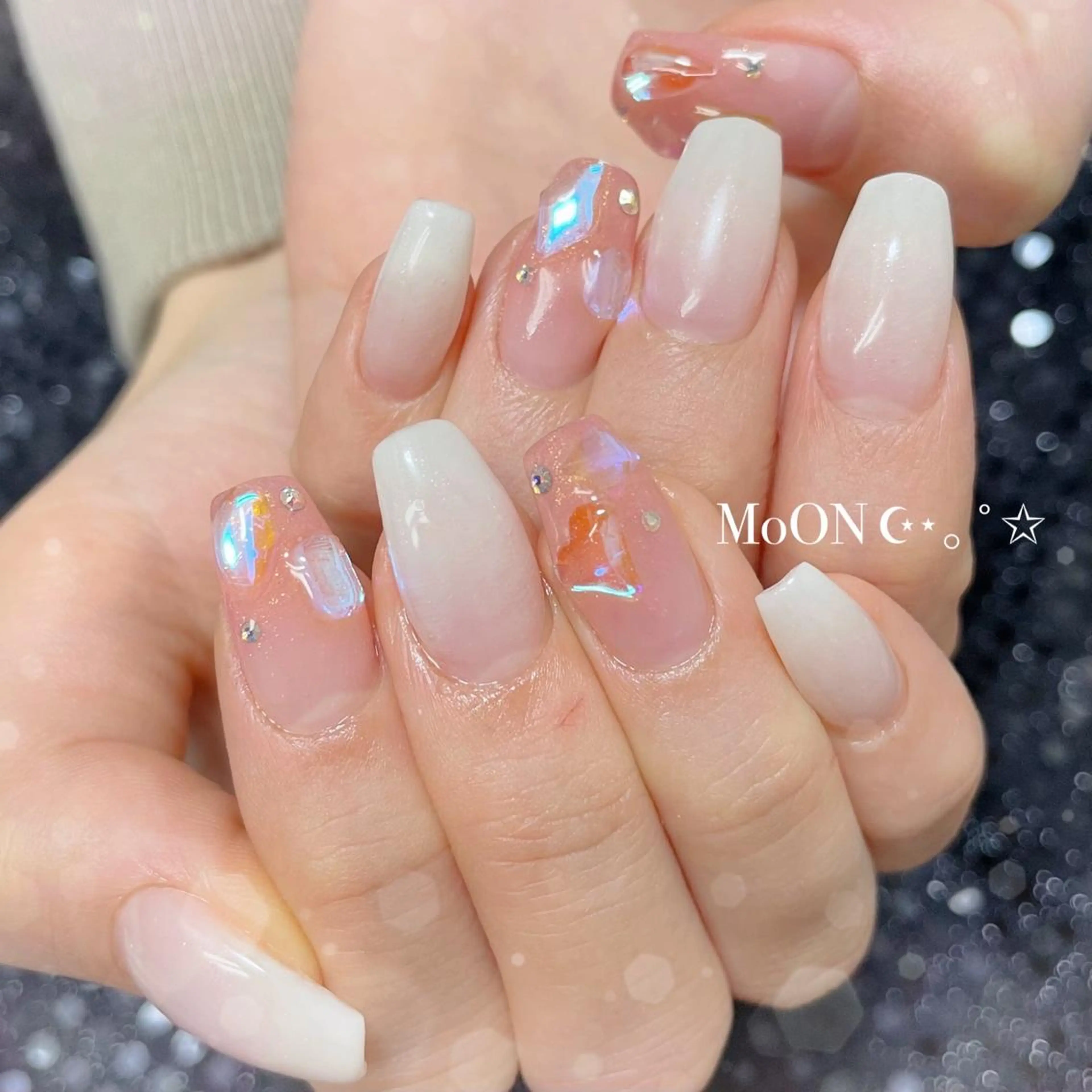 ネイル ハンドネイル ハンドケア MoON...❤︎ MeGuのネイルデザイン