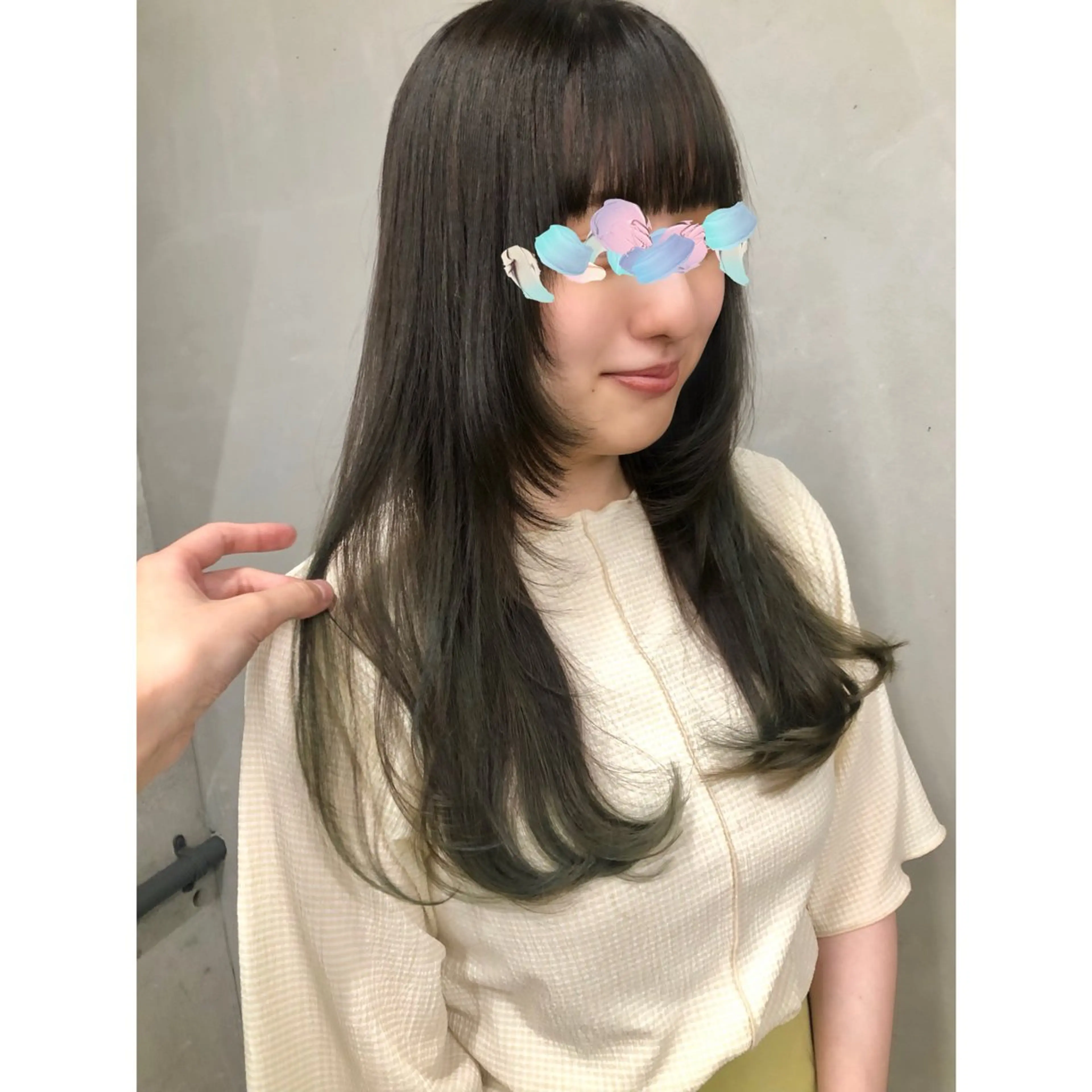 ロング カラー ベージュカラー ブリーチ ブラウンカラー 透明感カラー グラデーションカラー 推しカラー✨ オタク美容師ユウカのヘアスタイル