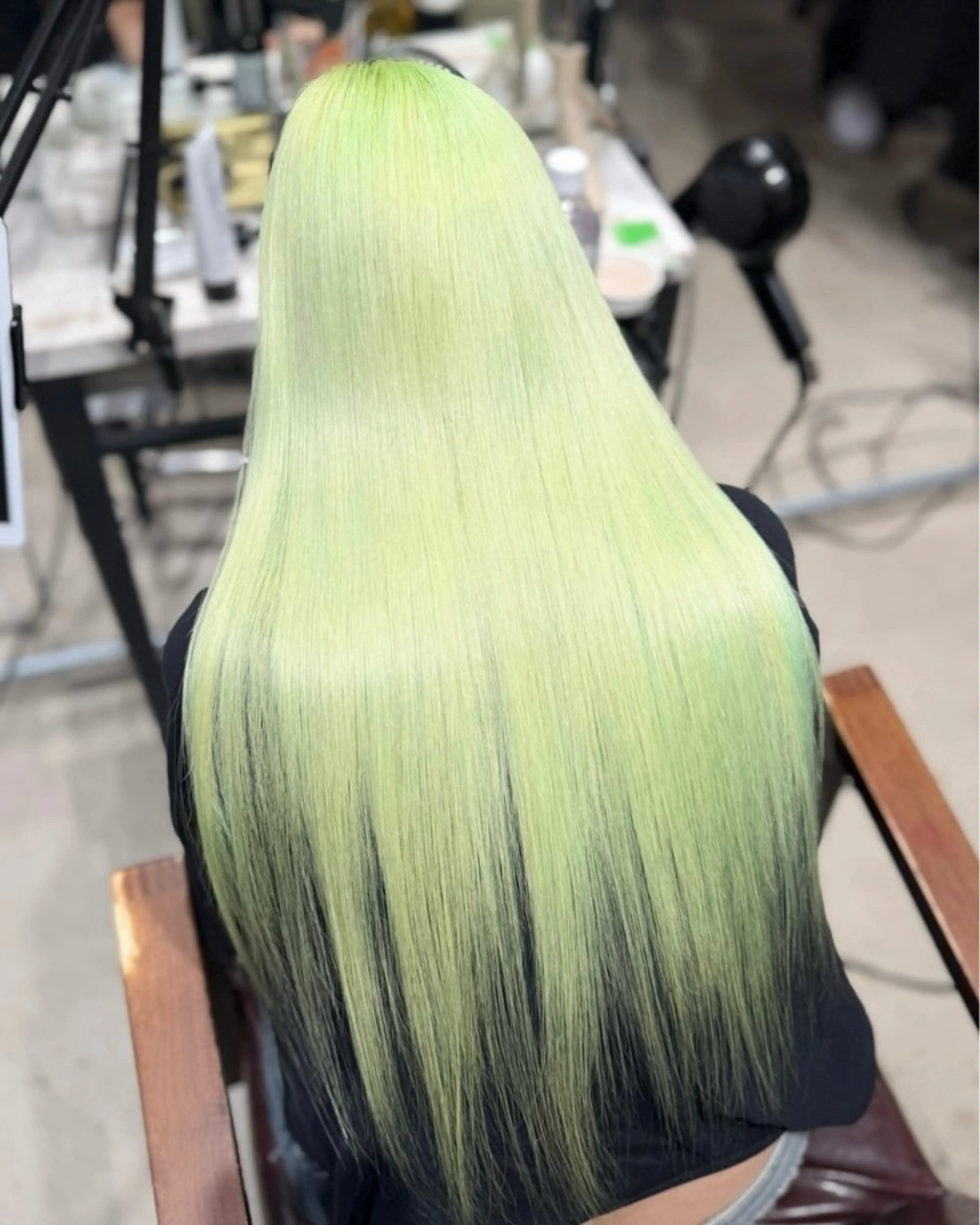 ロング カラー ヘアカラー トリートメント ブリーチカラー特化 碇　英朗のヘアスタイル