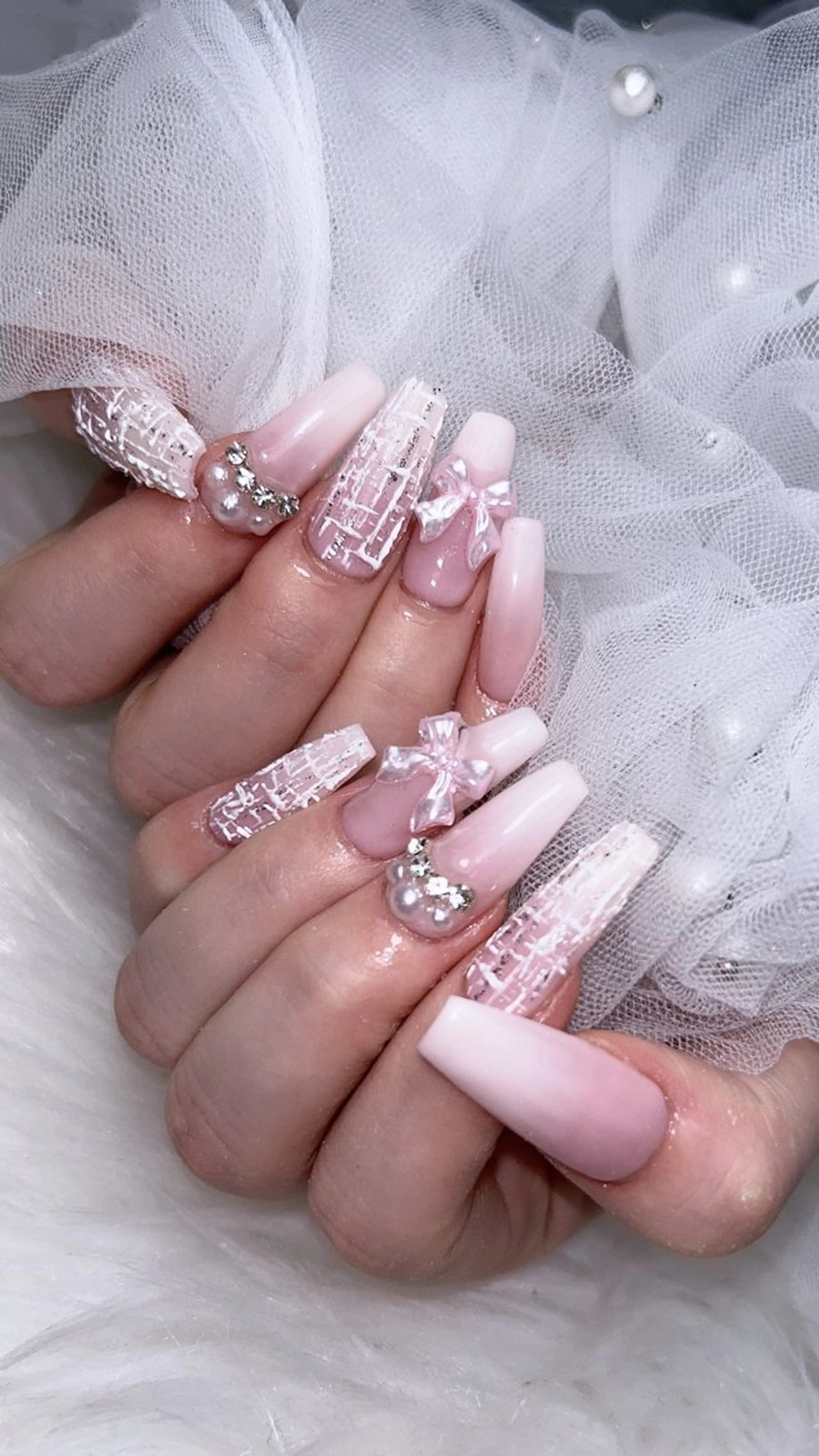 ネイル 高草木 桃香のネイルデザイン