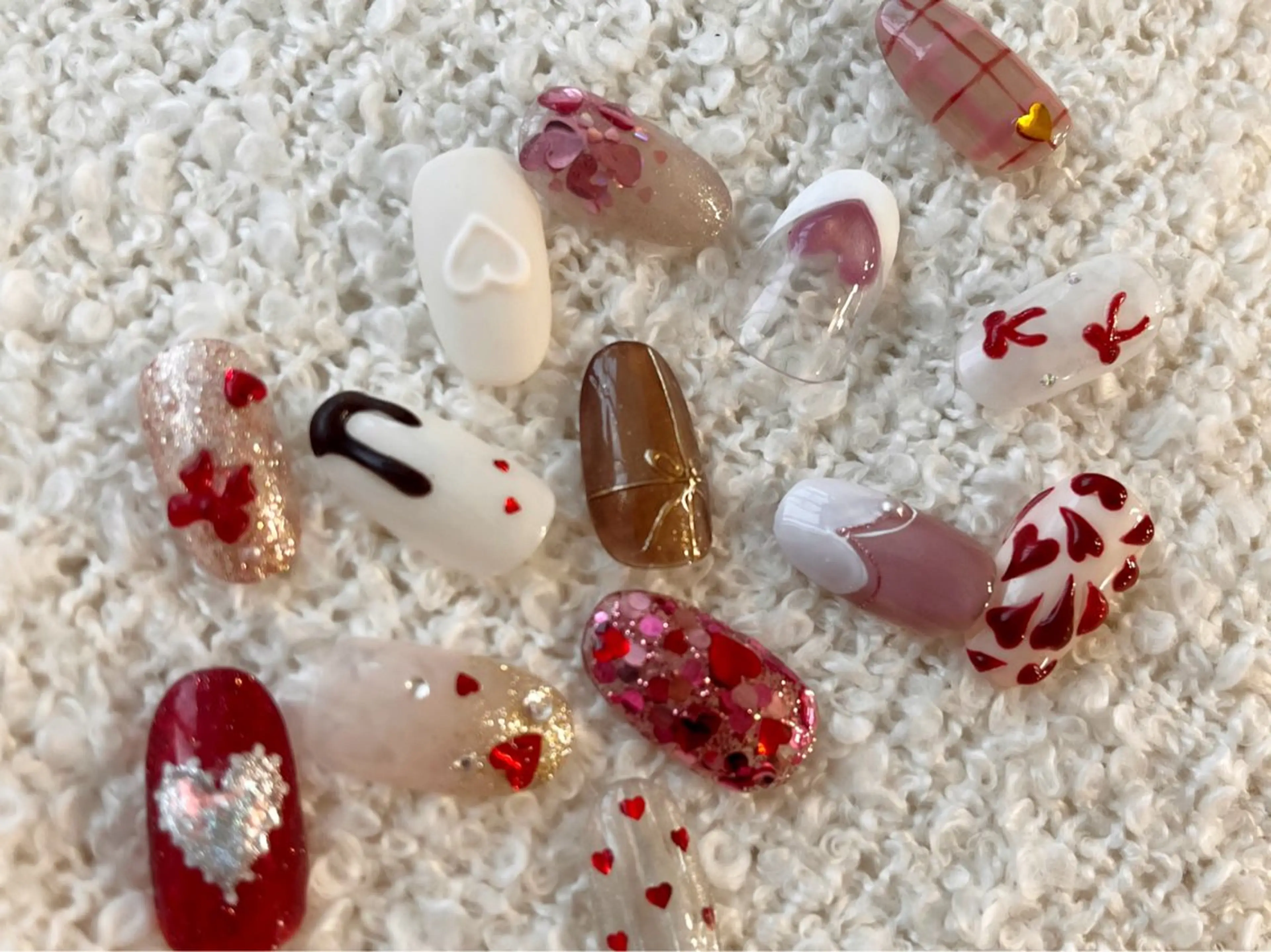 ネイル バレンタイン ハンドネイル Petitmaison所属・Petit maisonのネイルデザイン