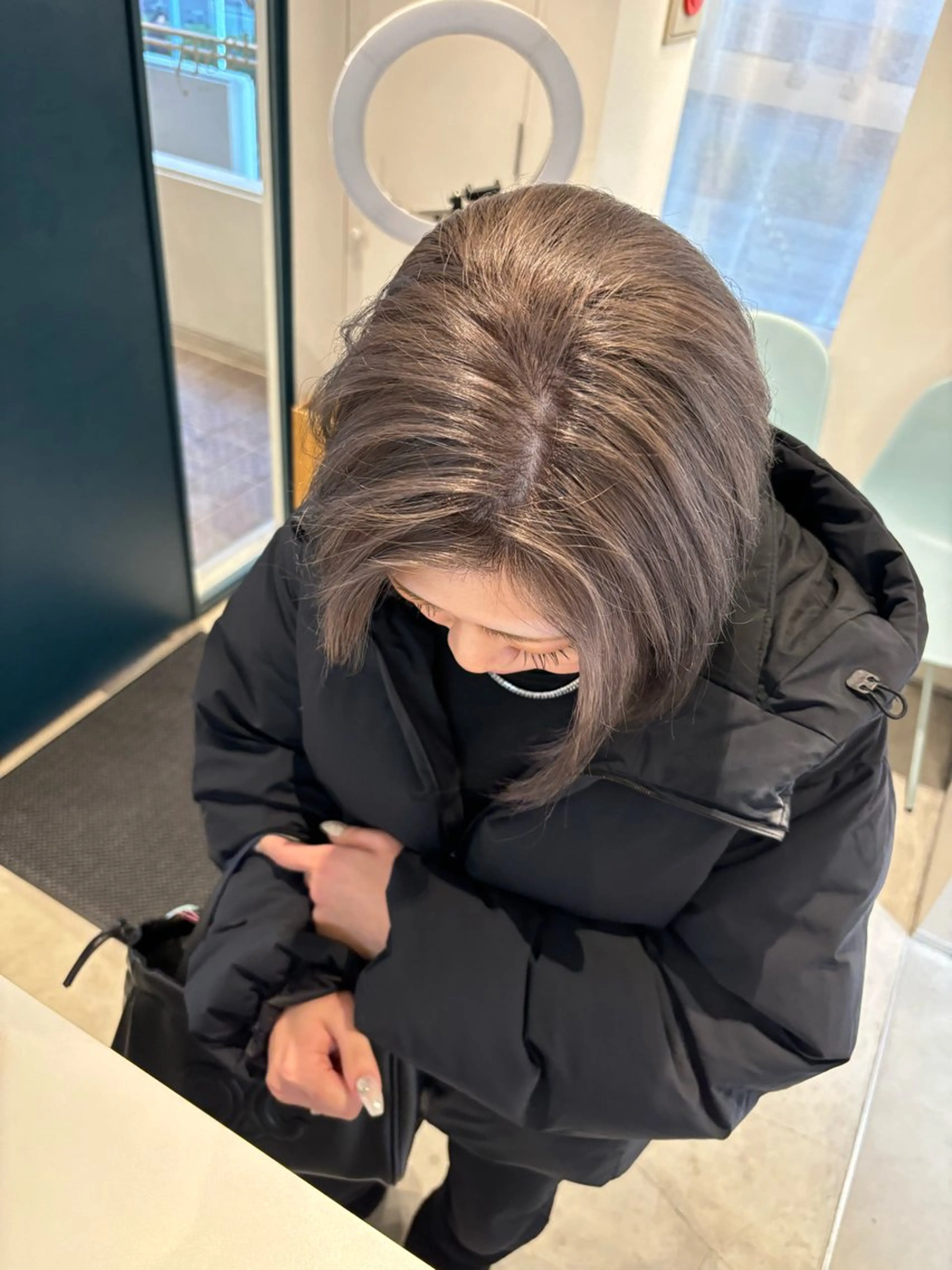 ショート カラー 艶髪ブリーチ/レイヤ ー/竹本幸希のヘアスタイル