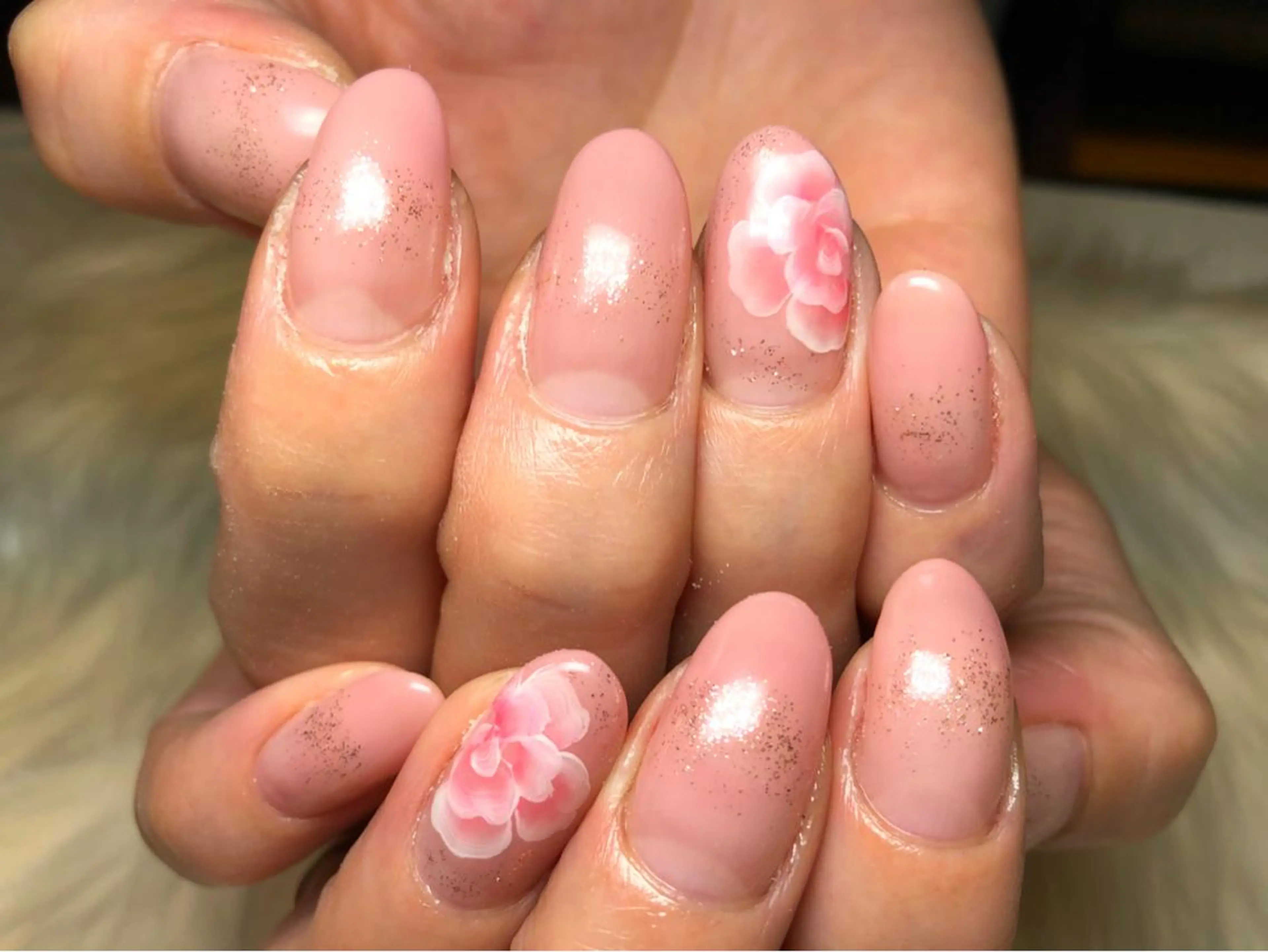 ネイル Li'leaNail AINAのネイルデザイン