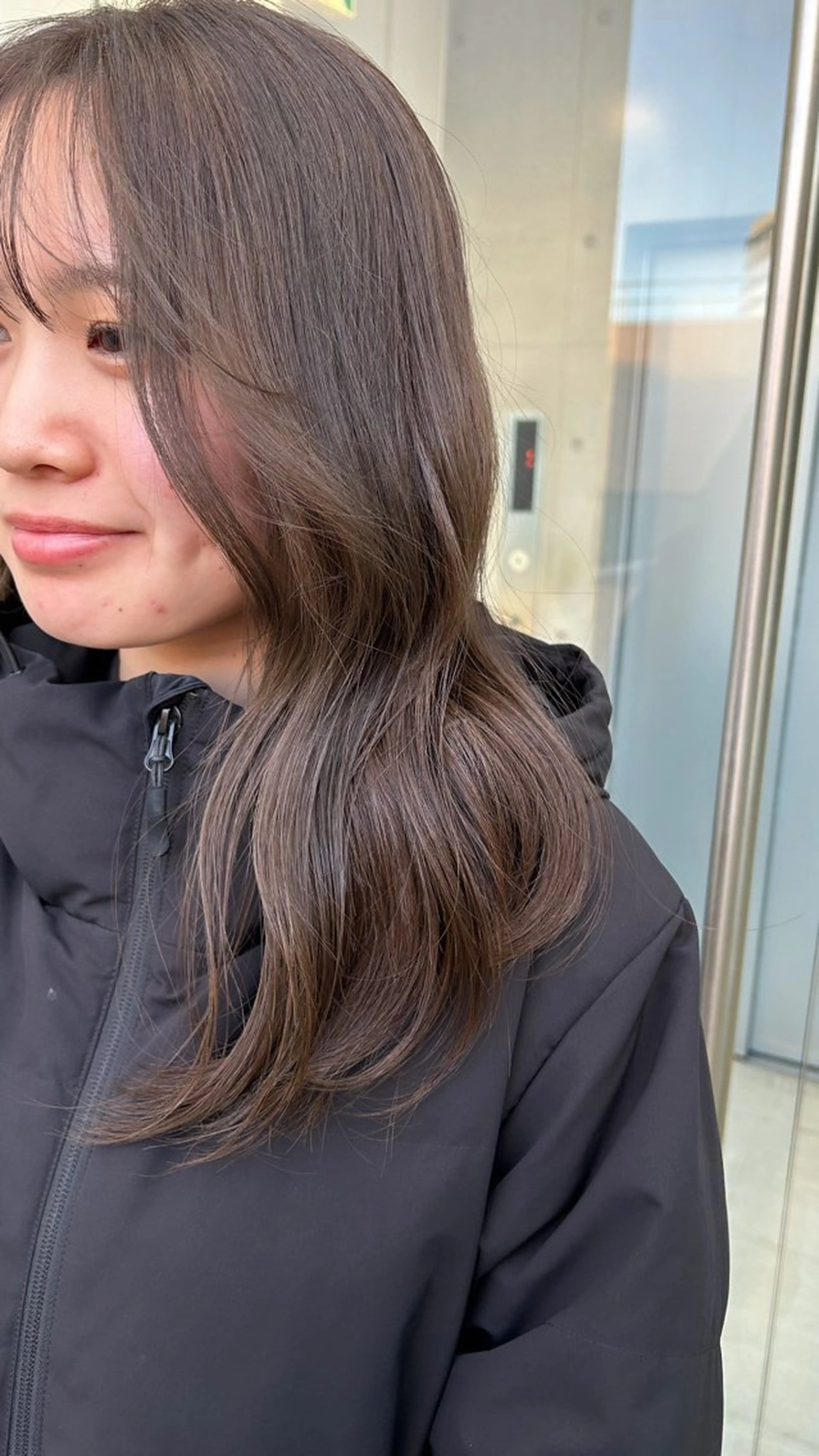 ロング カラー パーマ カット ヘアカラー トリートメント レイヤー/グレージュ 赤み消し/コウスケのヘアスタイル