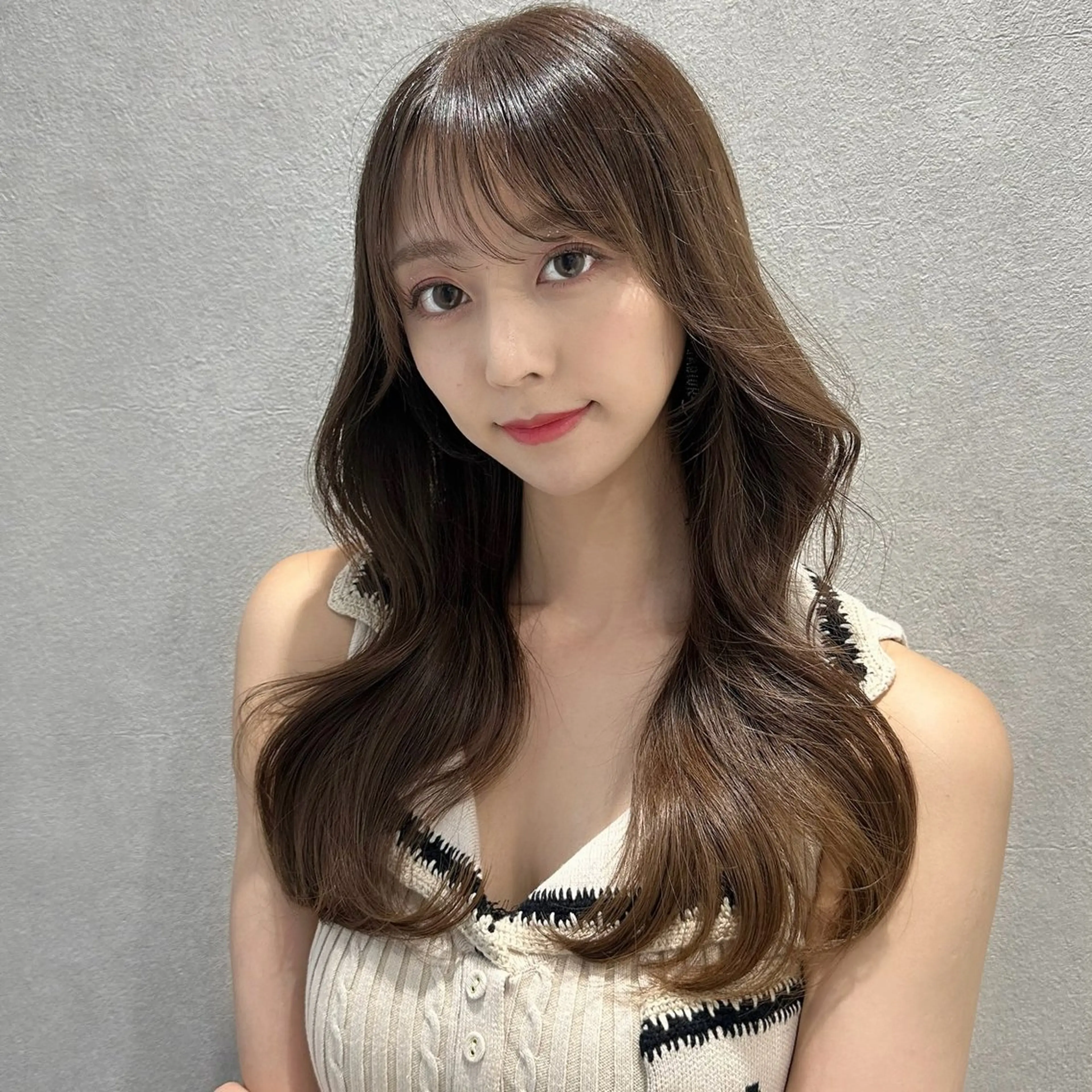 セミロング カラー ヘアアレンジ カット トリートメント FERiCIA.  表参道所属・レイヤーカット 🪄吉野翔悟のヘアスタイル